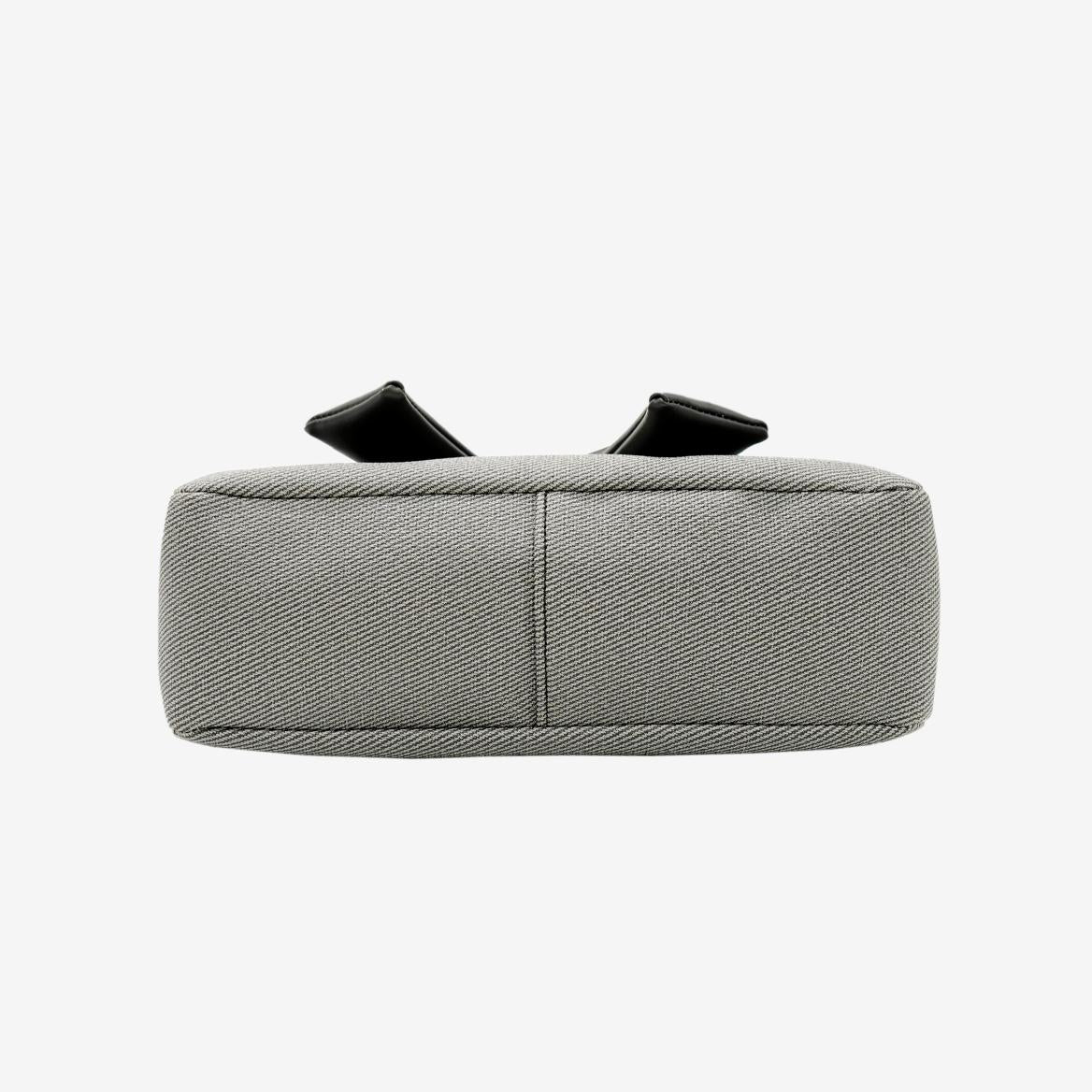 Shiftlane Pocket Sling