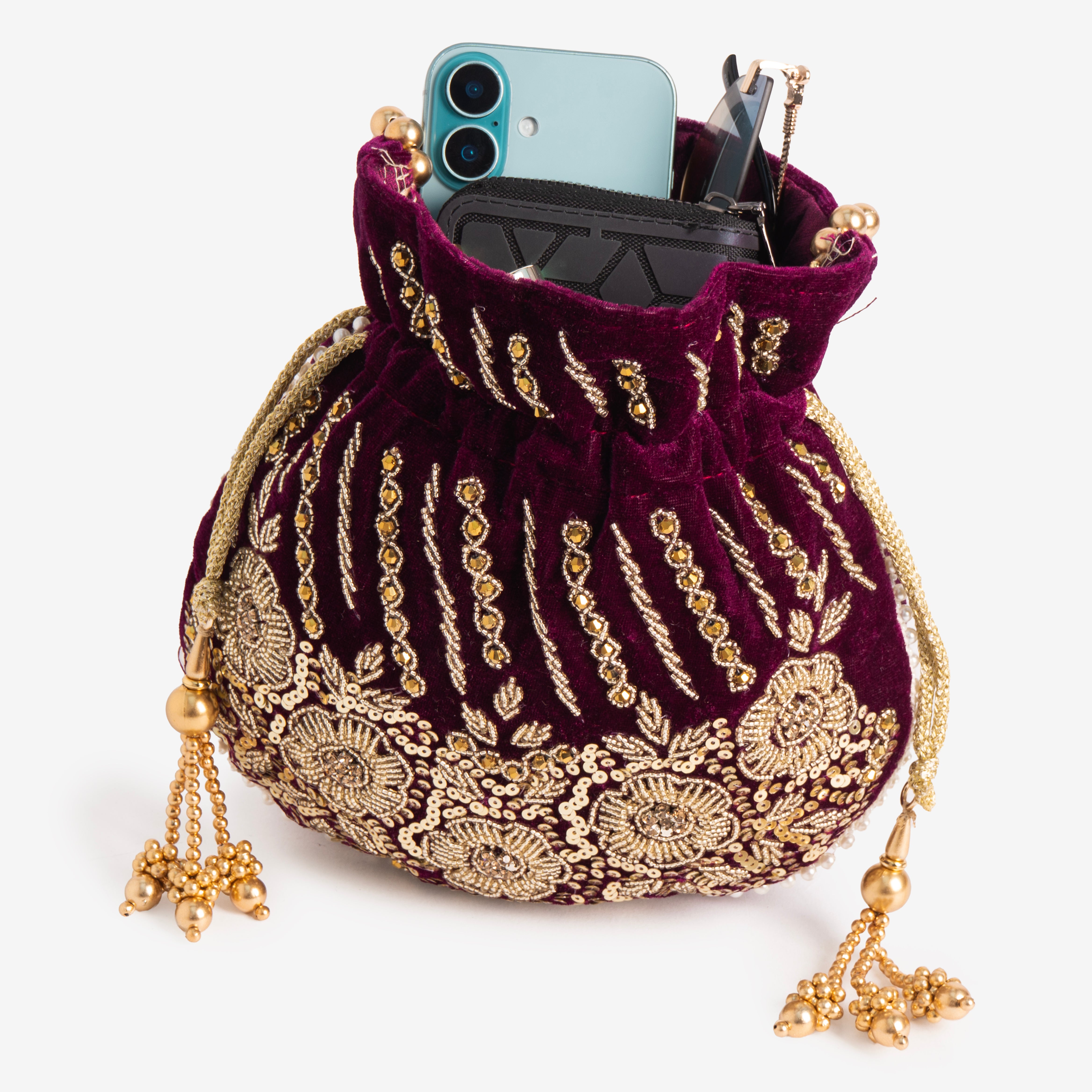 Graceful Threads Potli