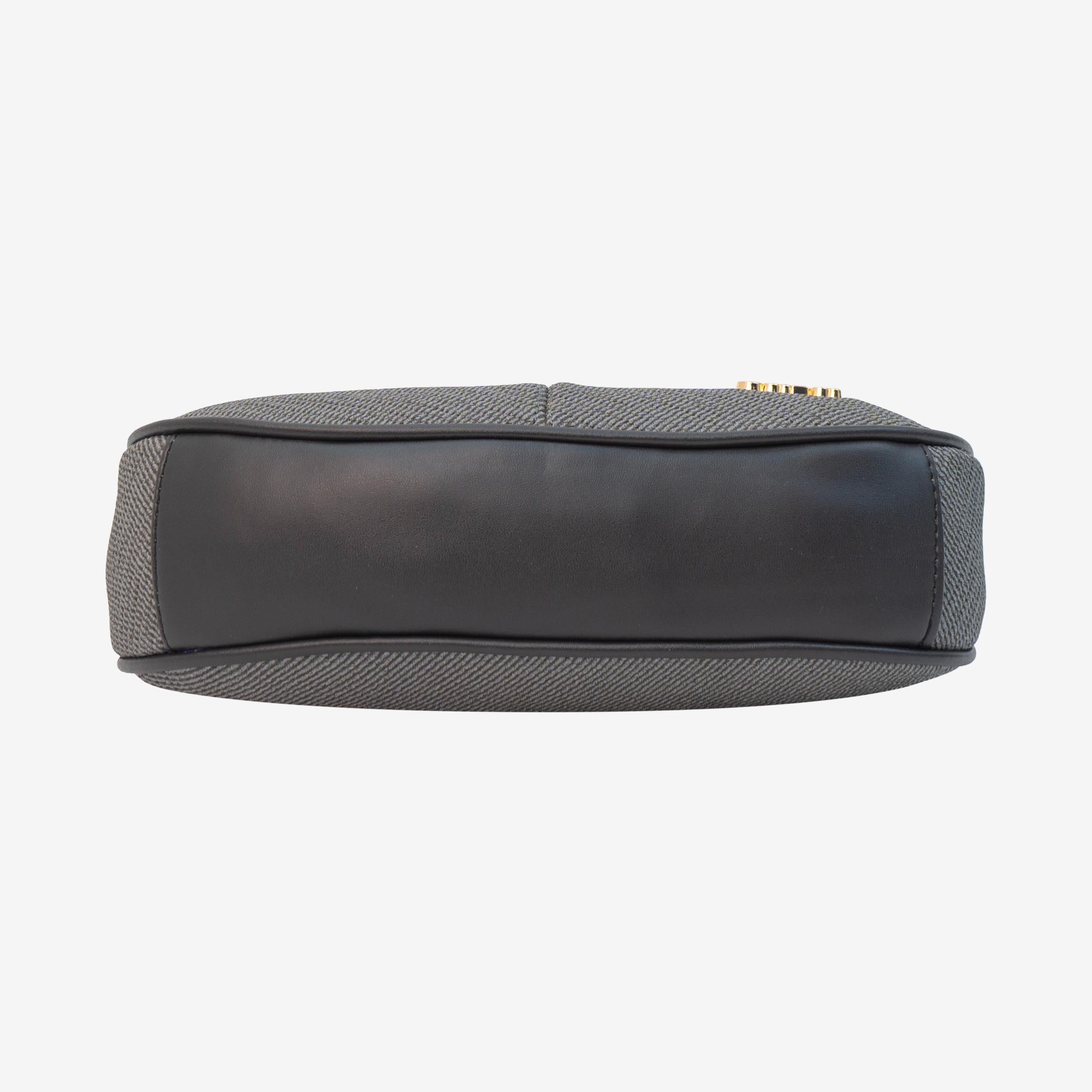 Timeless Elegance Luna Purse