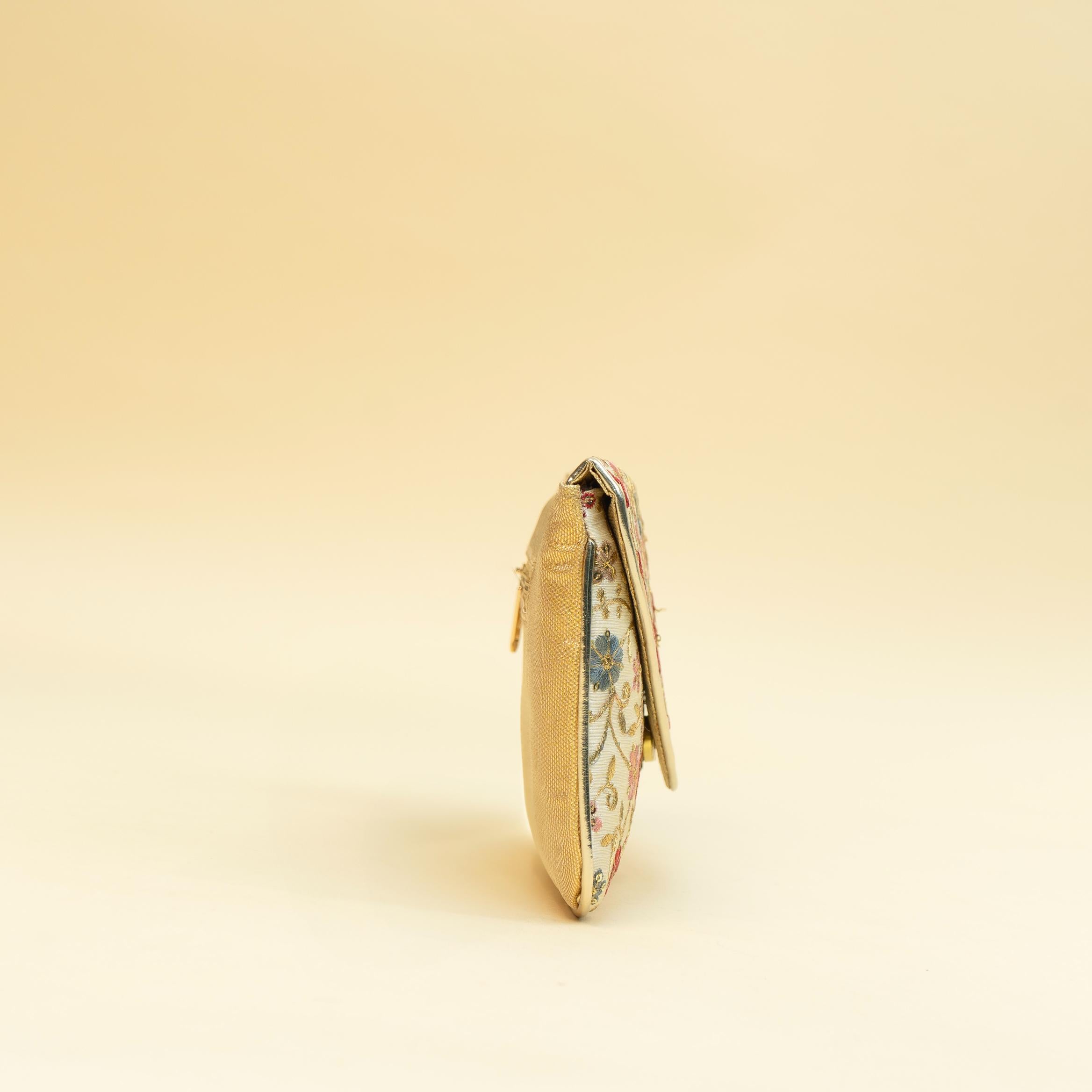 Heirloom Stitch Clutch