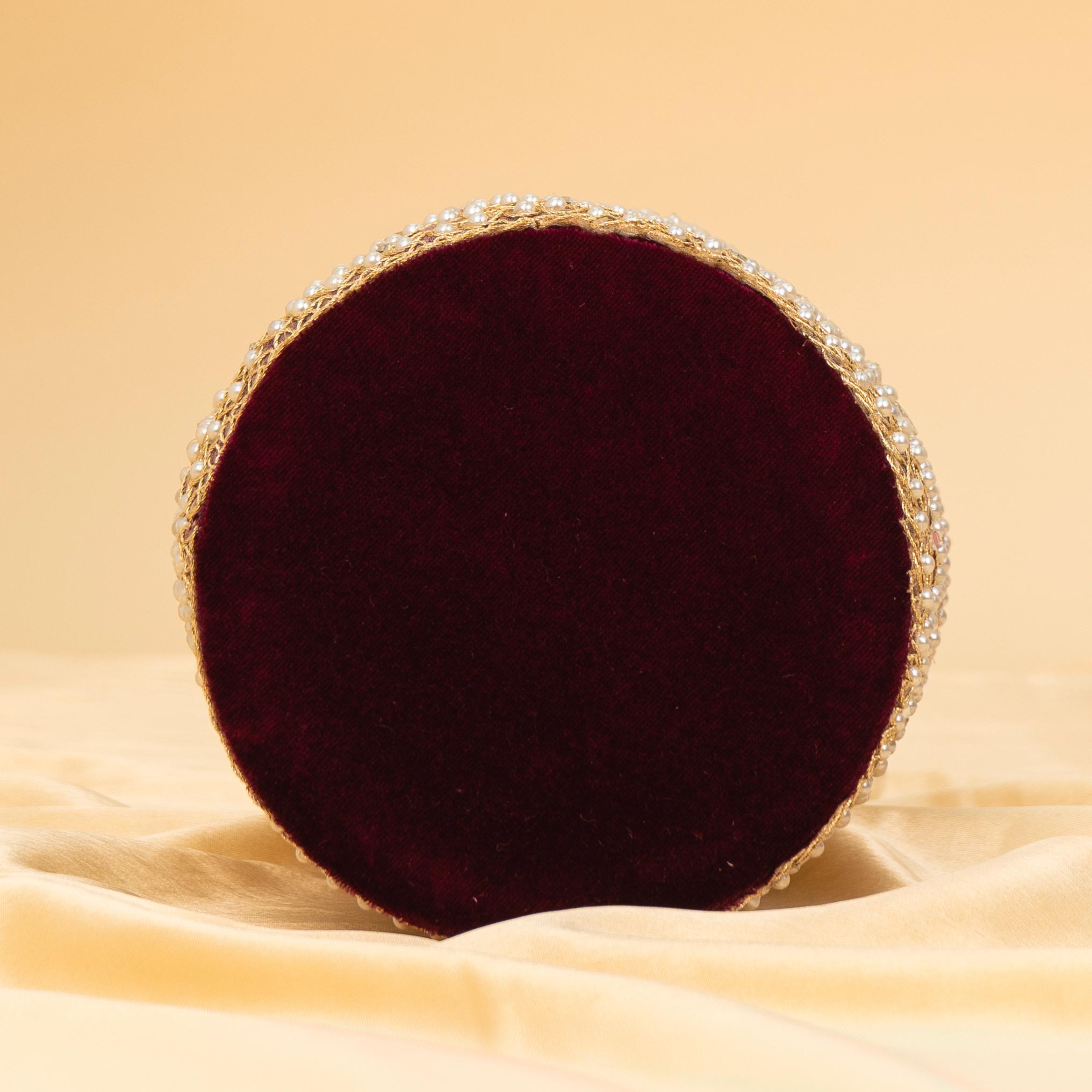 Mirror Pearl Legacy Potli