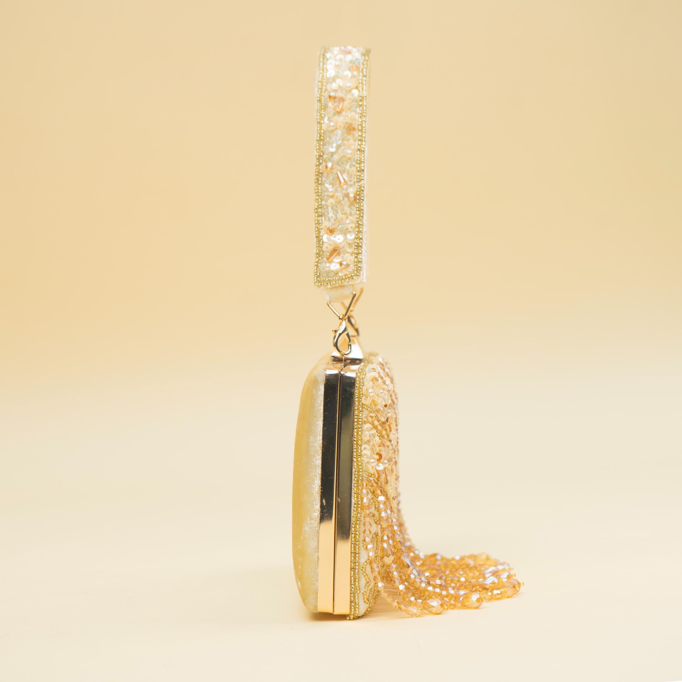 Timeless Pearl Gold Clutch