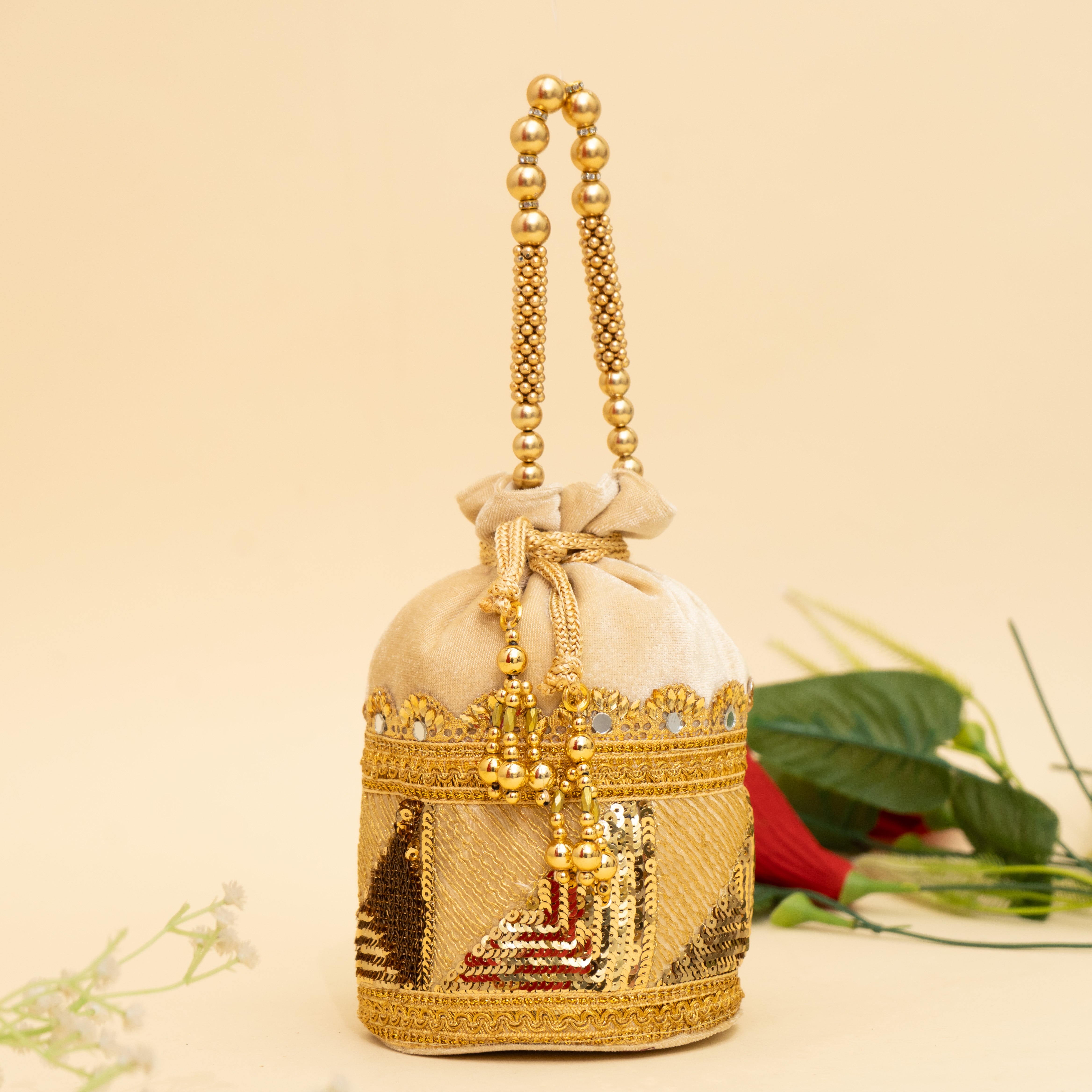 cream Golden Gleam potli | CARA