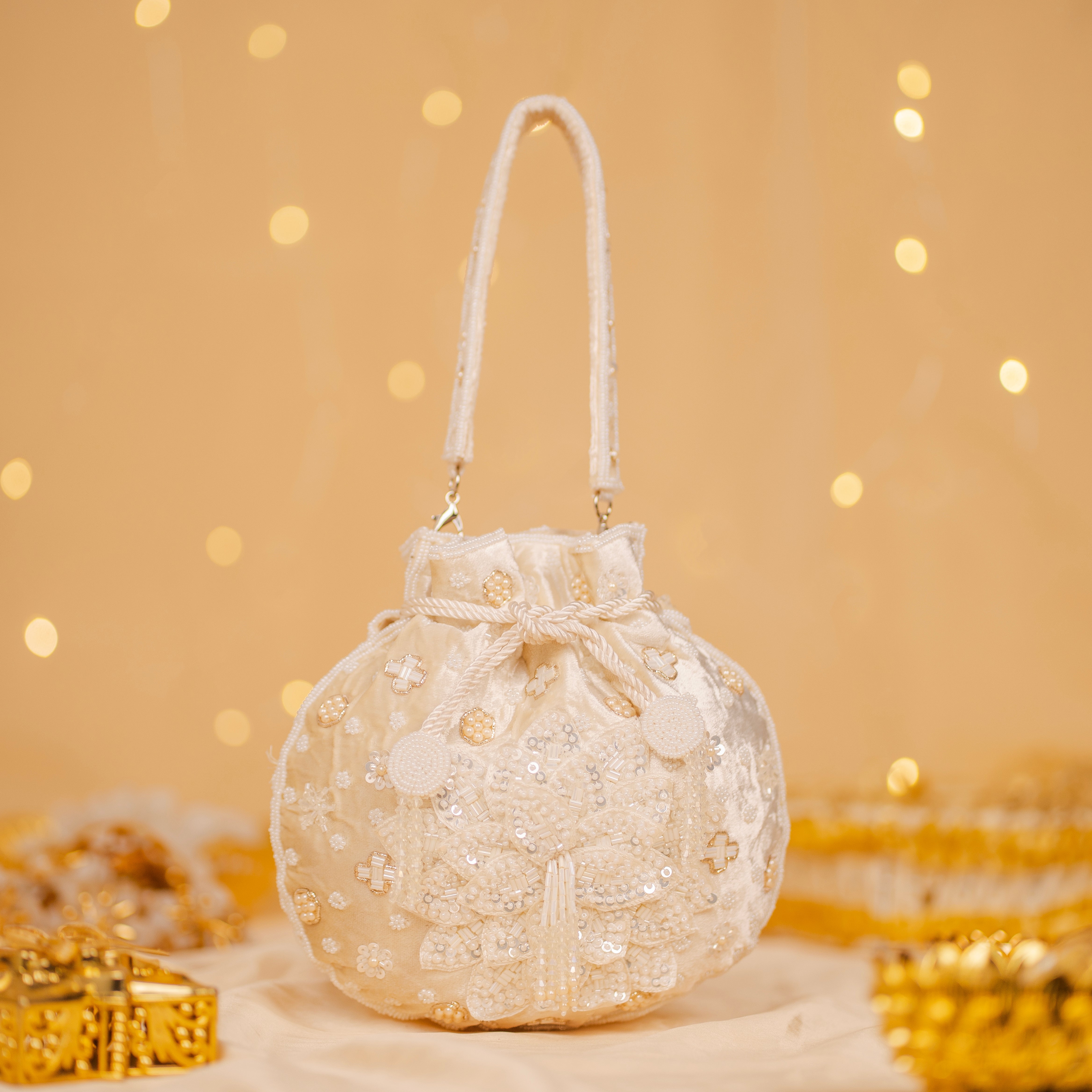 Precious Pearl Bloom Potli