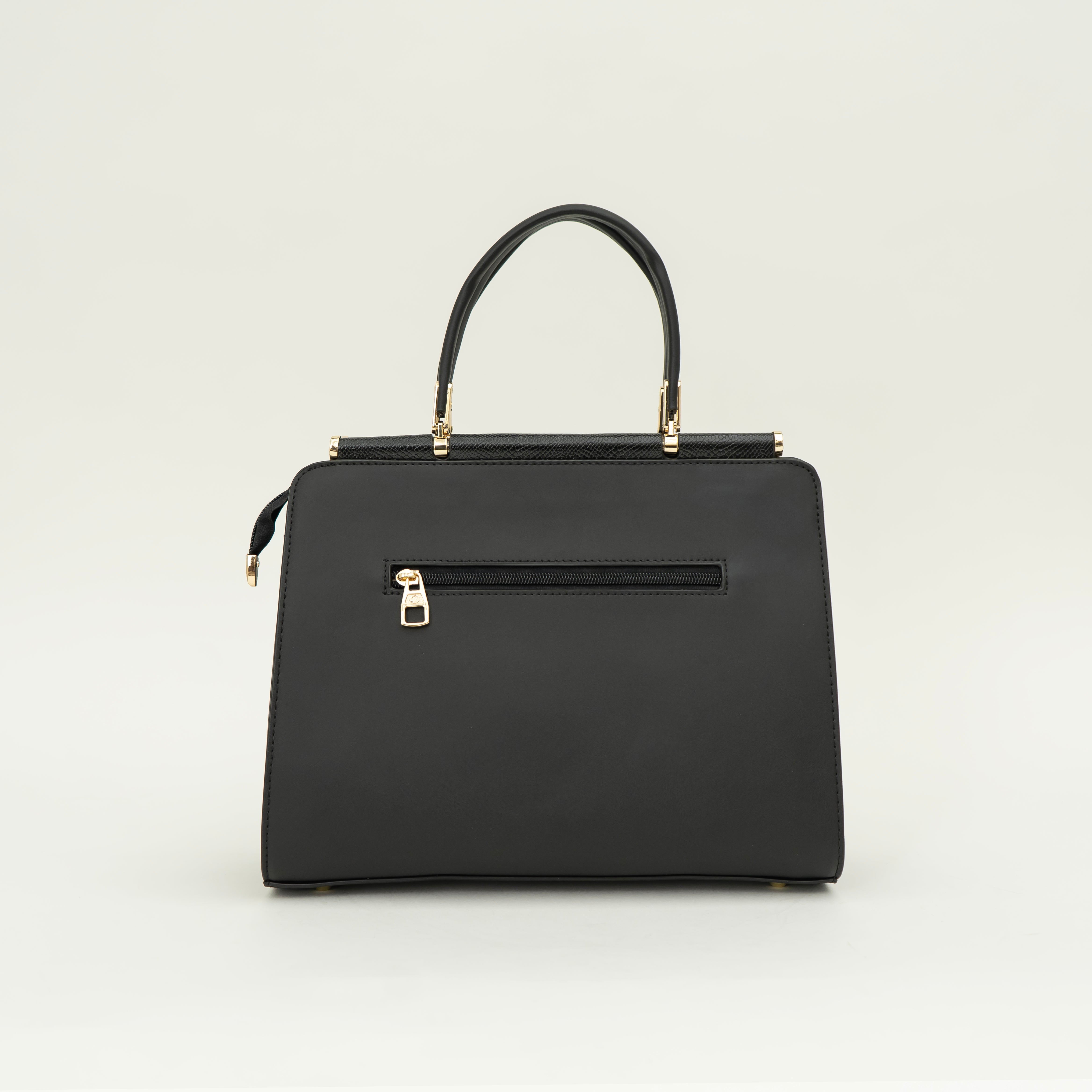 Impressive Black Handbag | CARA
