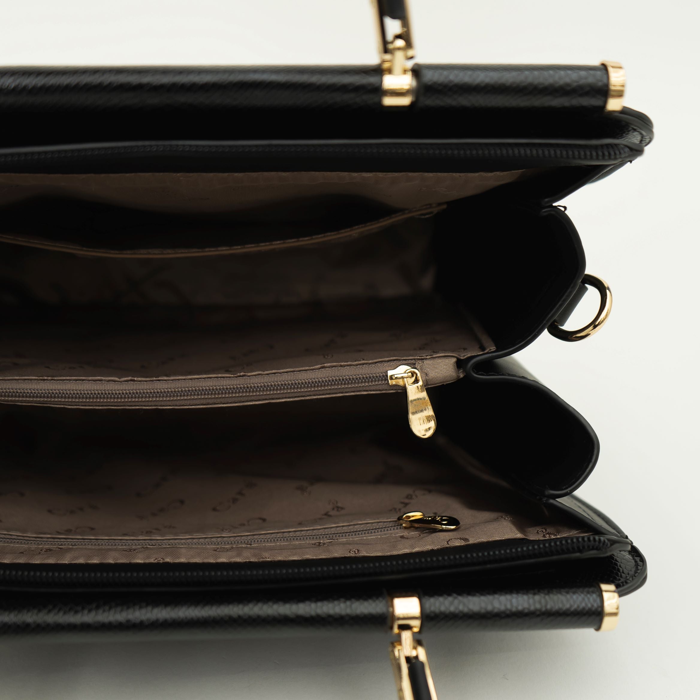 Impressive Black Handbag | CARA