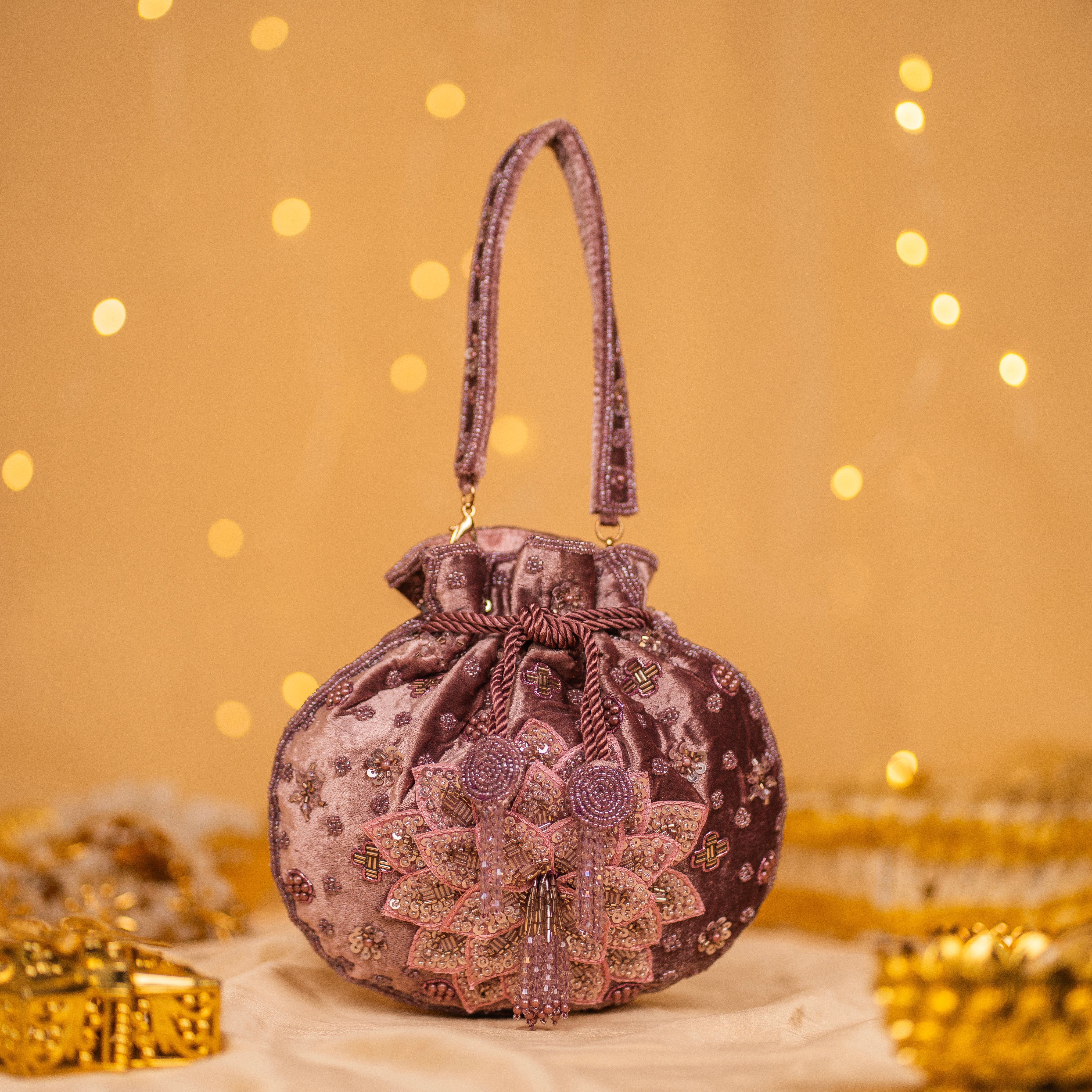 Precious Pearl Bloom Potli