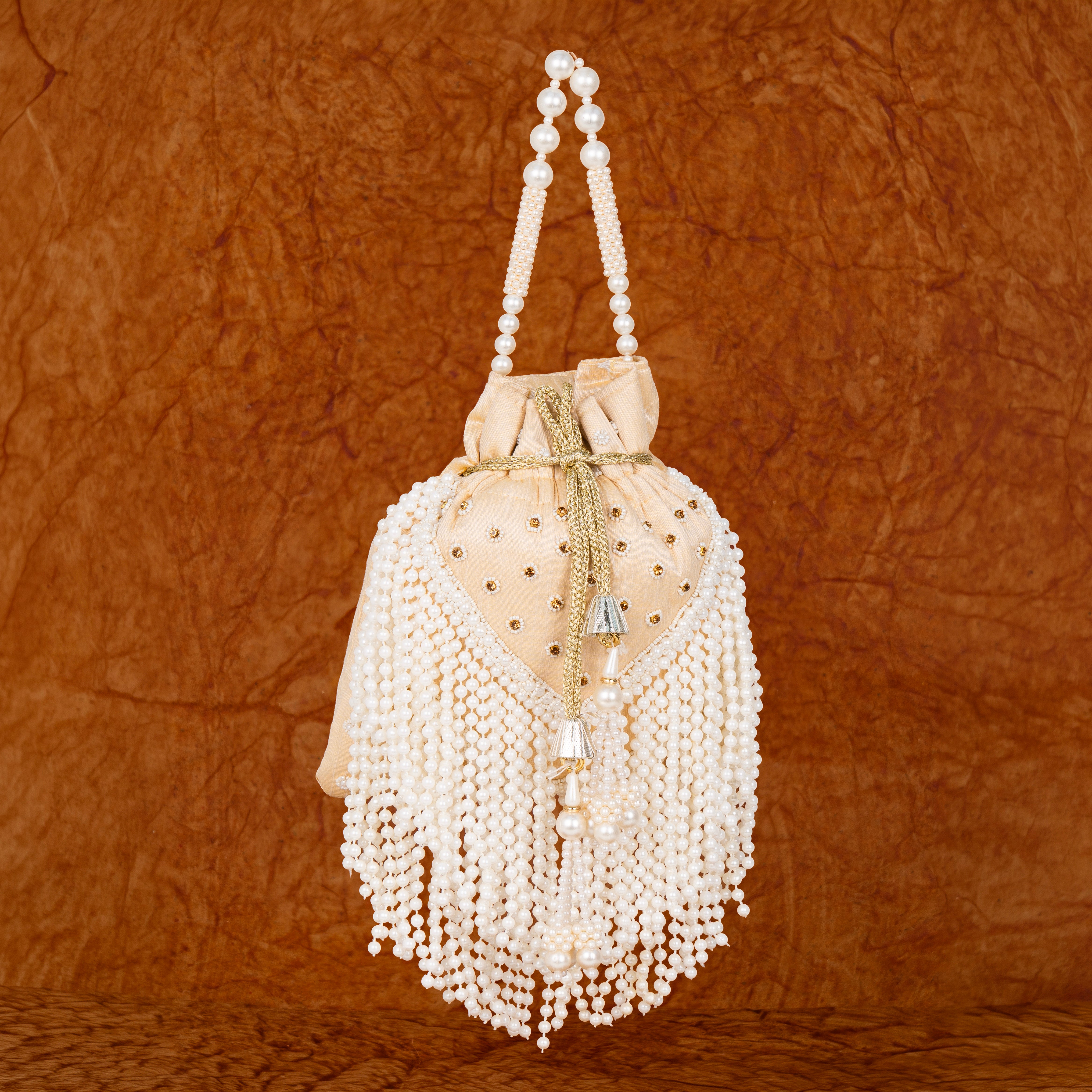 Pearl Cascade Potli | Cara