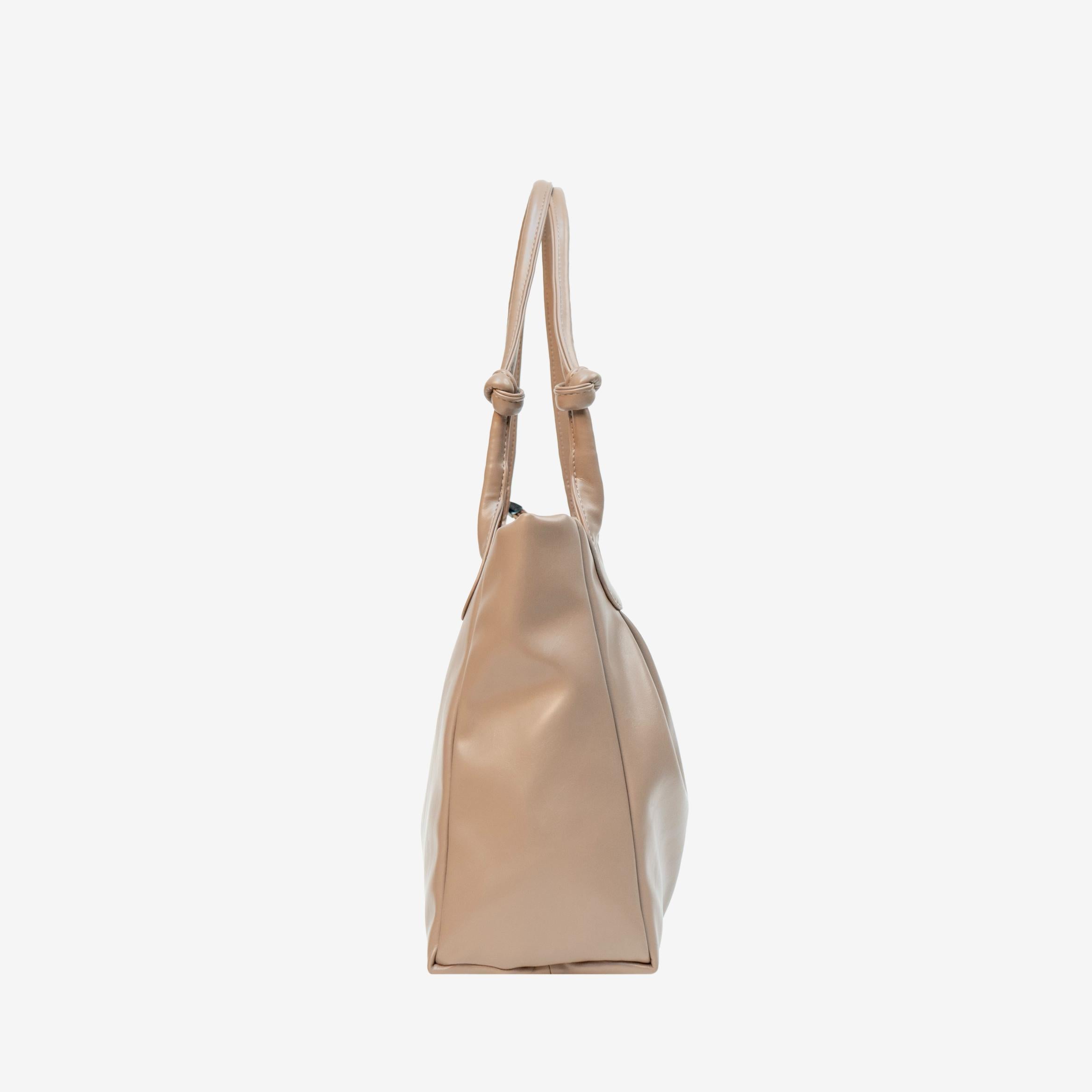 City Balance Handbag