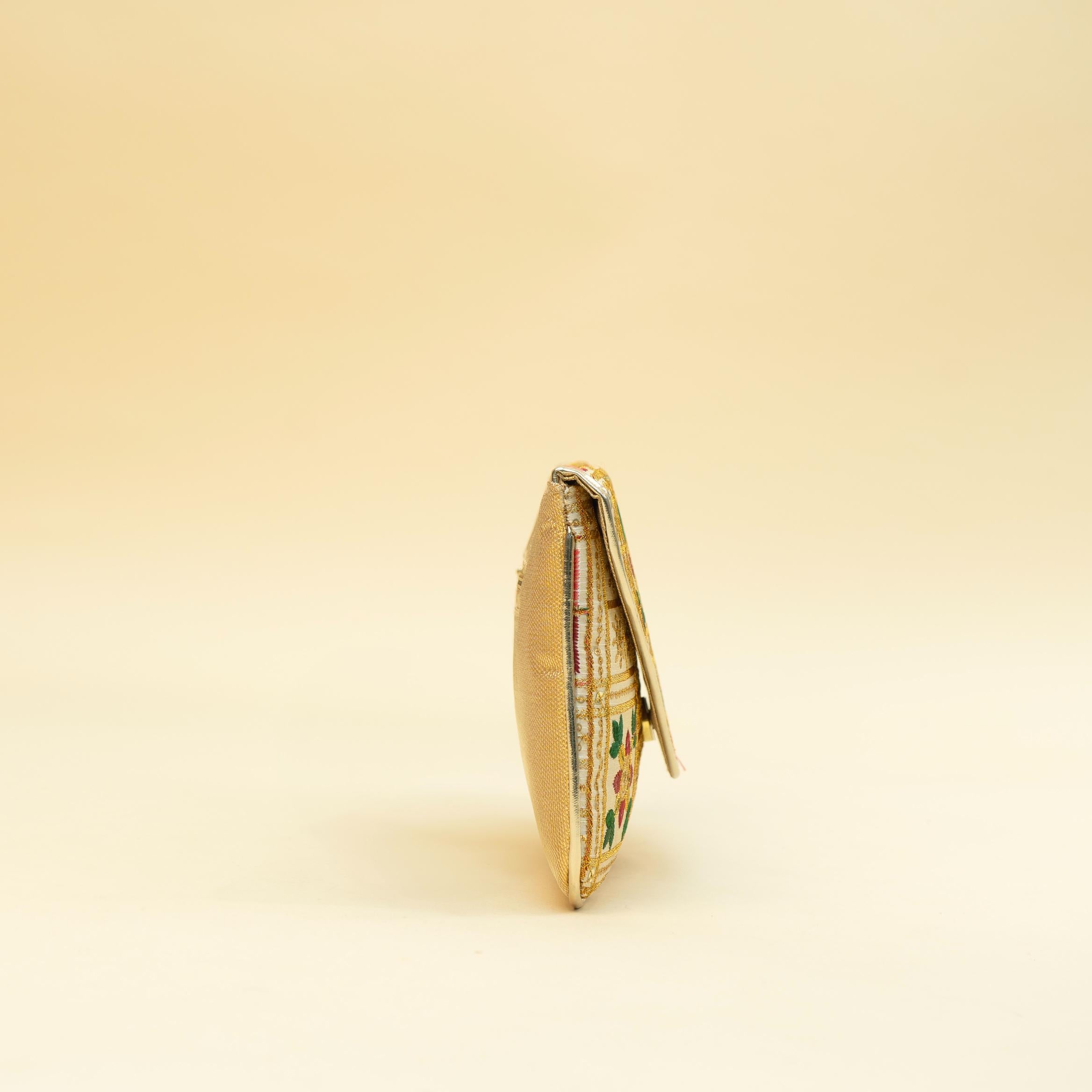 Heirloom Stitch Clutch