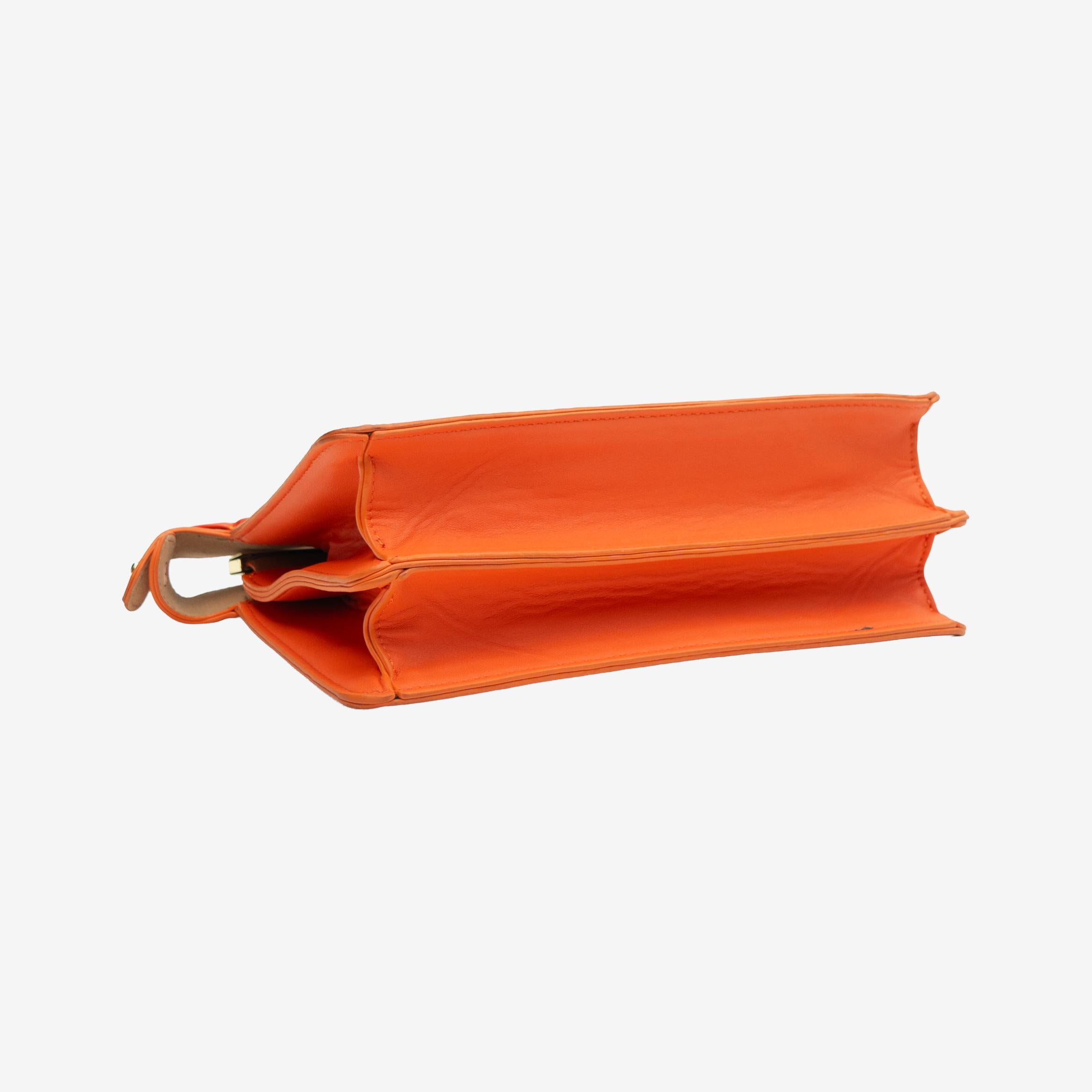 Perfect Hold Handbag