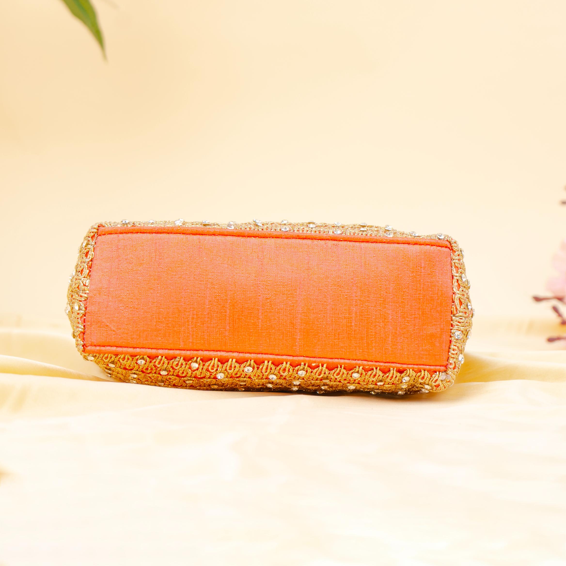 Pearl Mesh Glam Potli