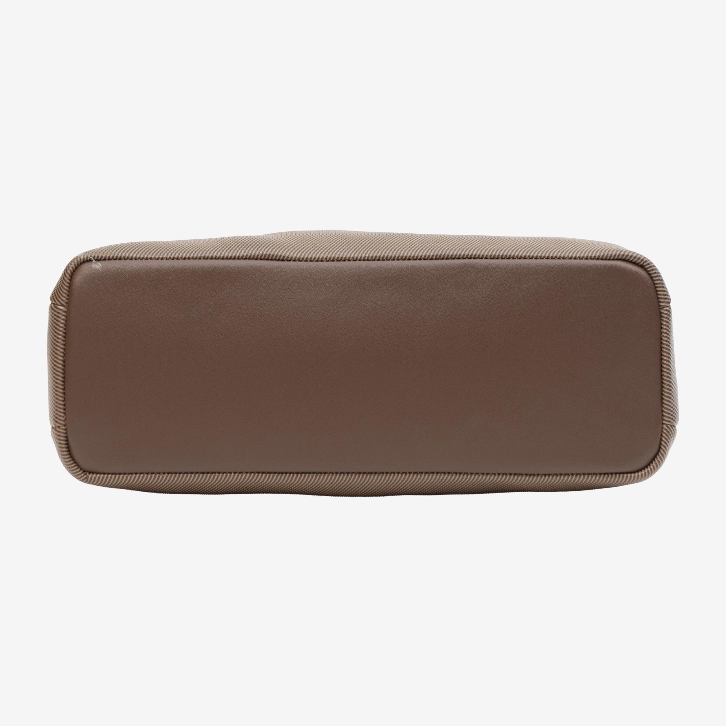Contour Classic Handbag