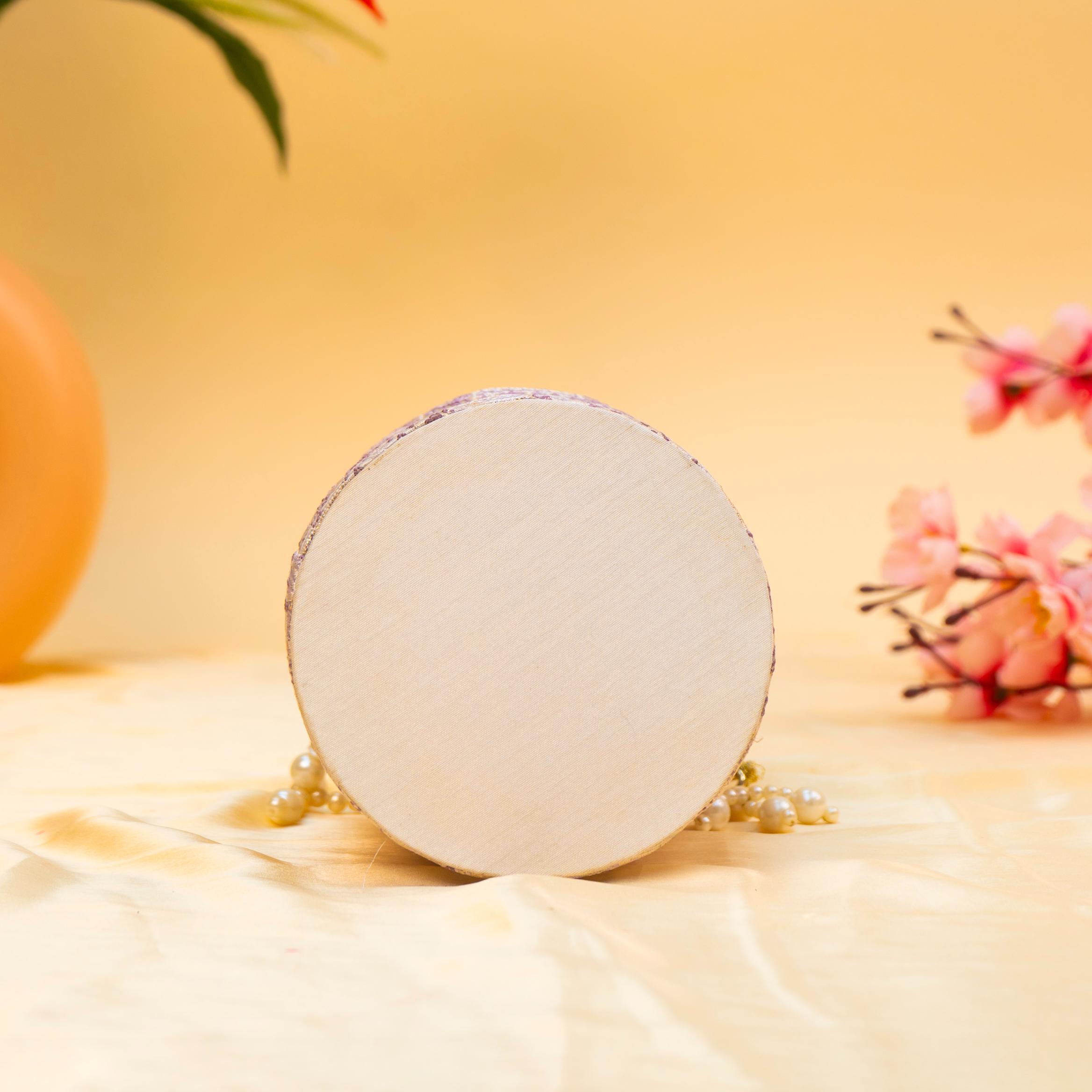 Tradition Weave Potli