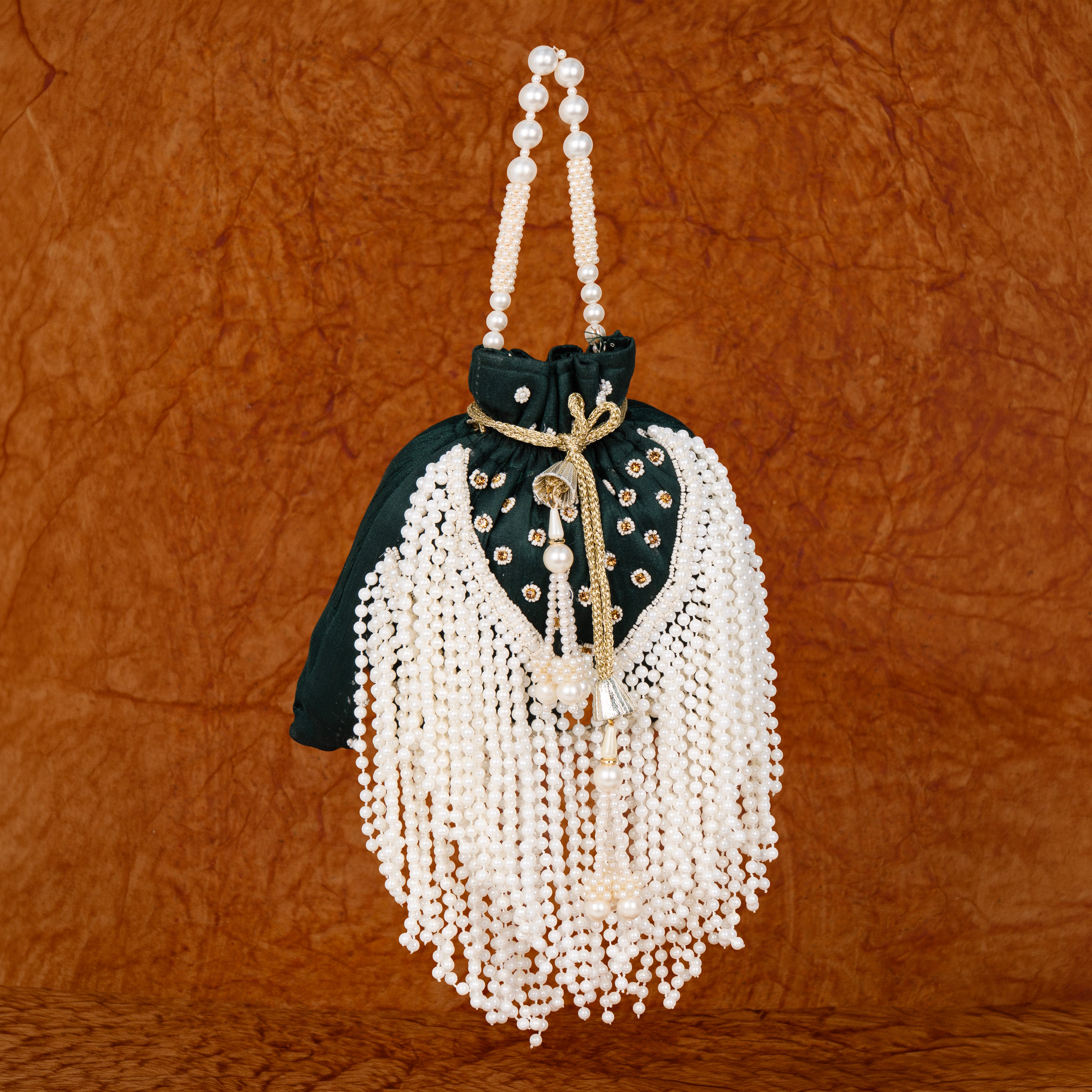 Pearl Cascade Potli | Cara