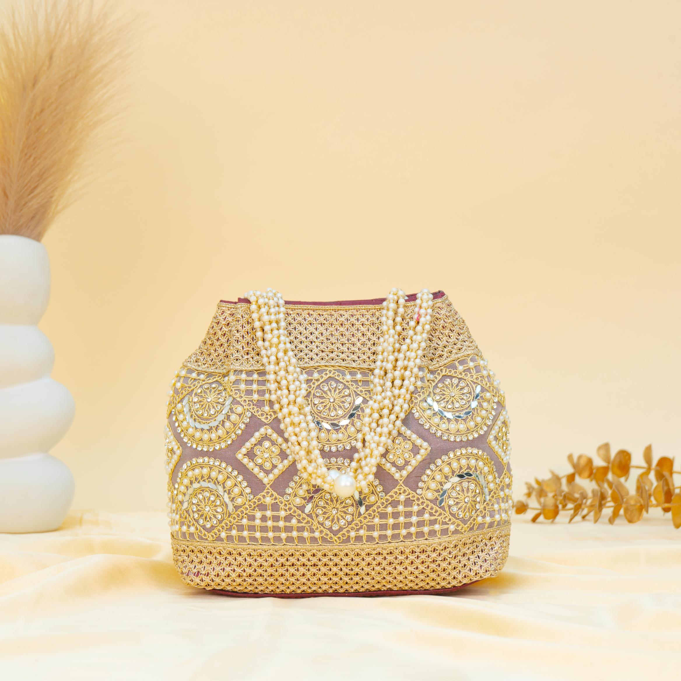 Noorani Pearl Potli