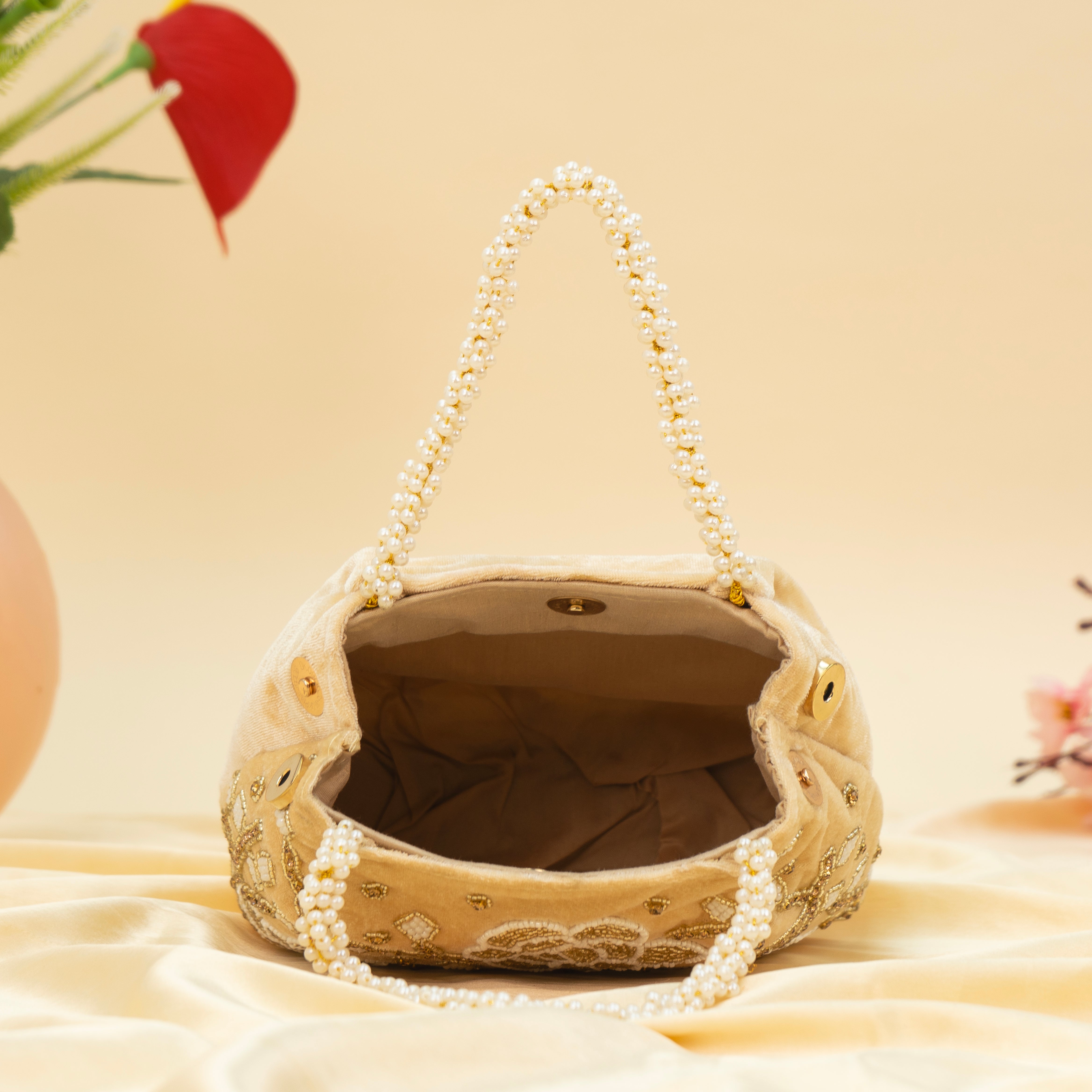 Pearl Shine Potli| cara