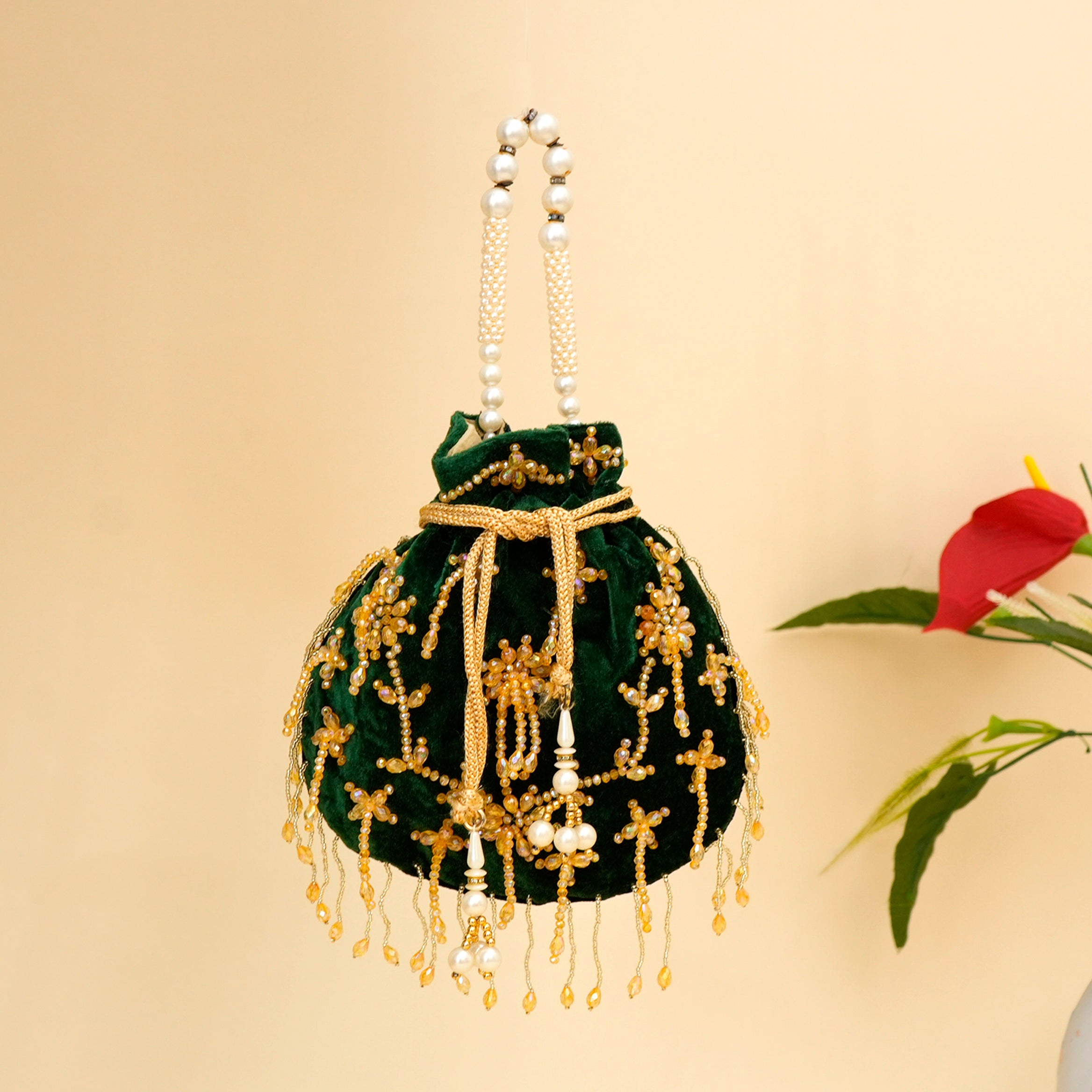 Royal Tapestry Potli