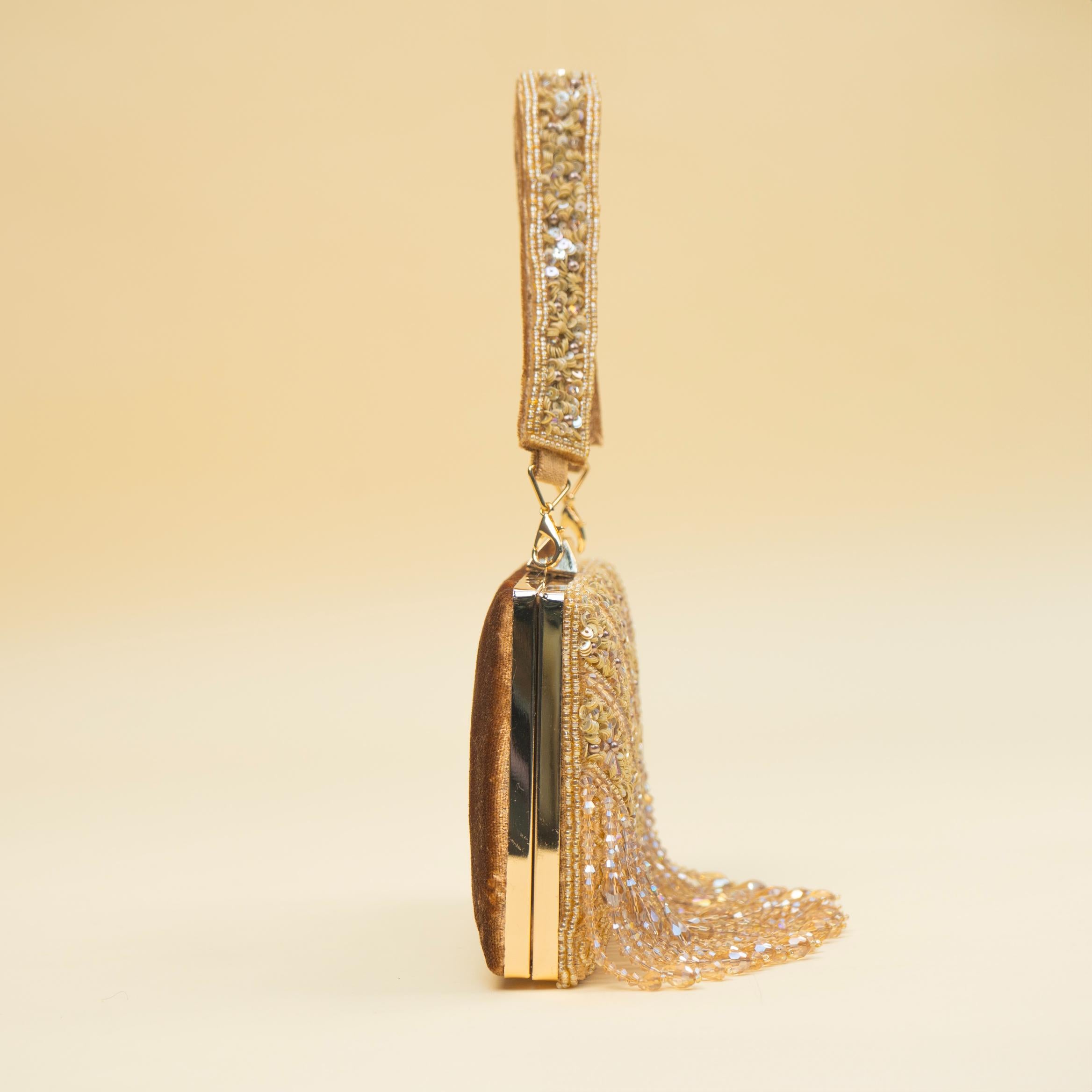 Timeless Pearl Gold Clutch