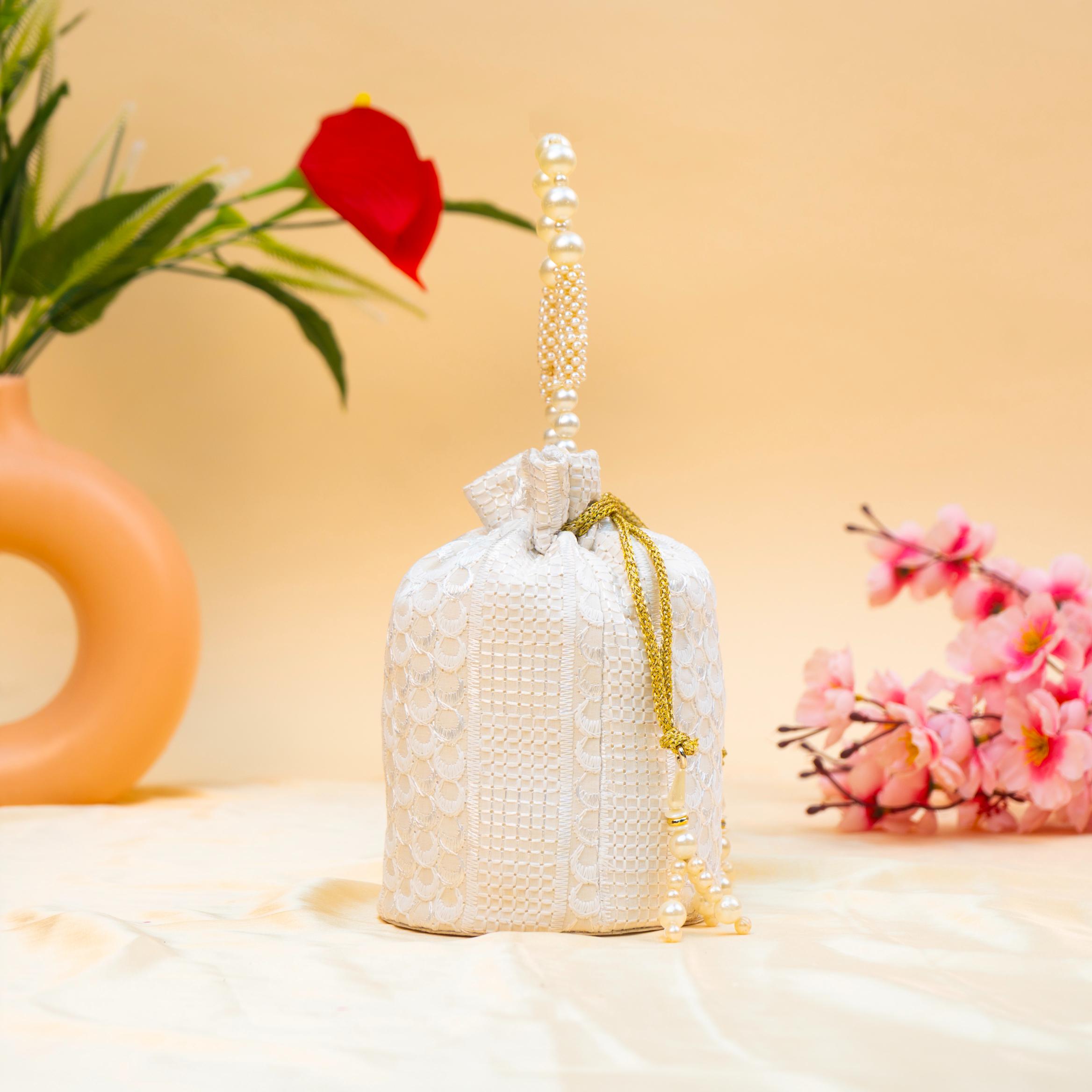 Tradition Weave Potli