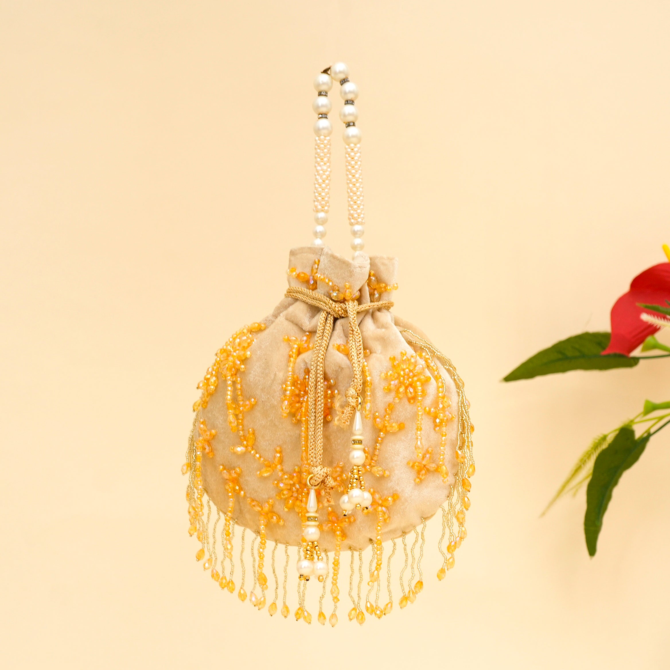 Royal Tapestry Potli