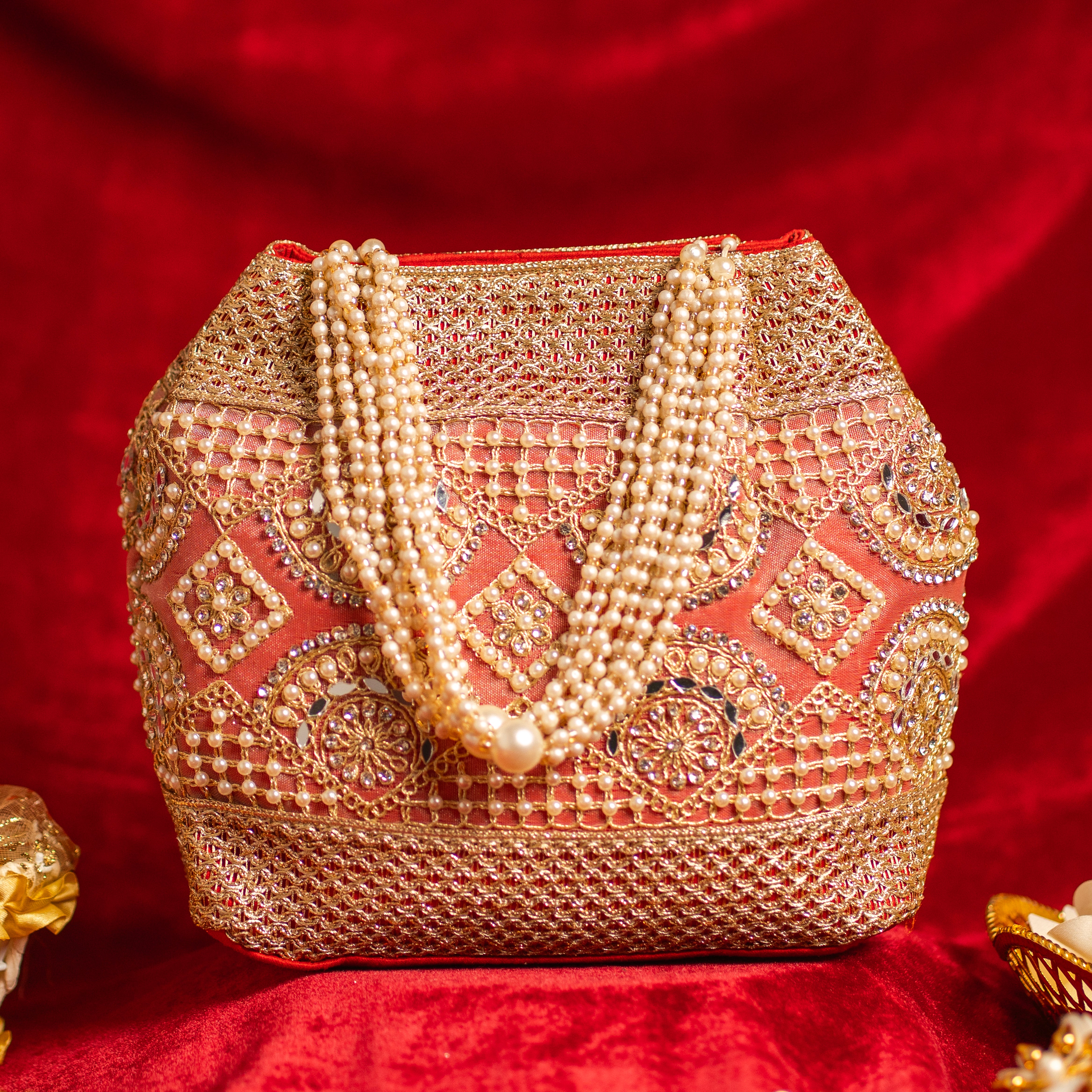 Noorani Pearl Potli