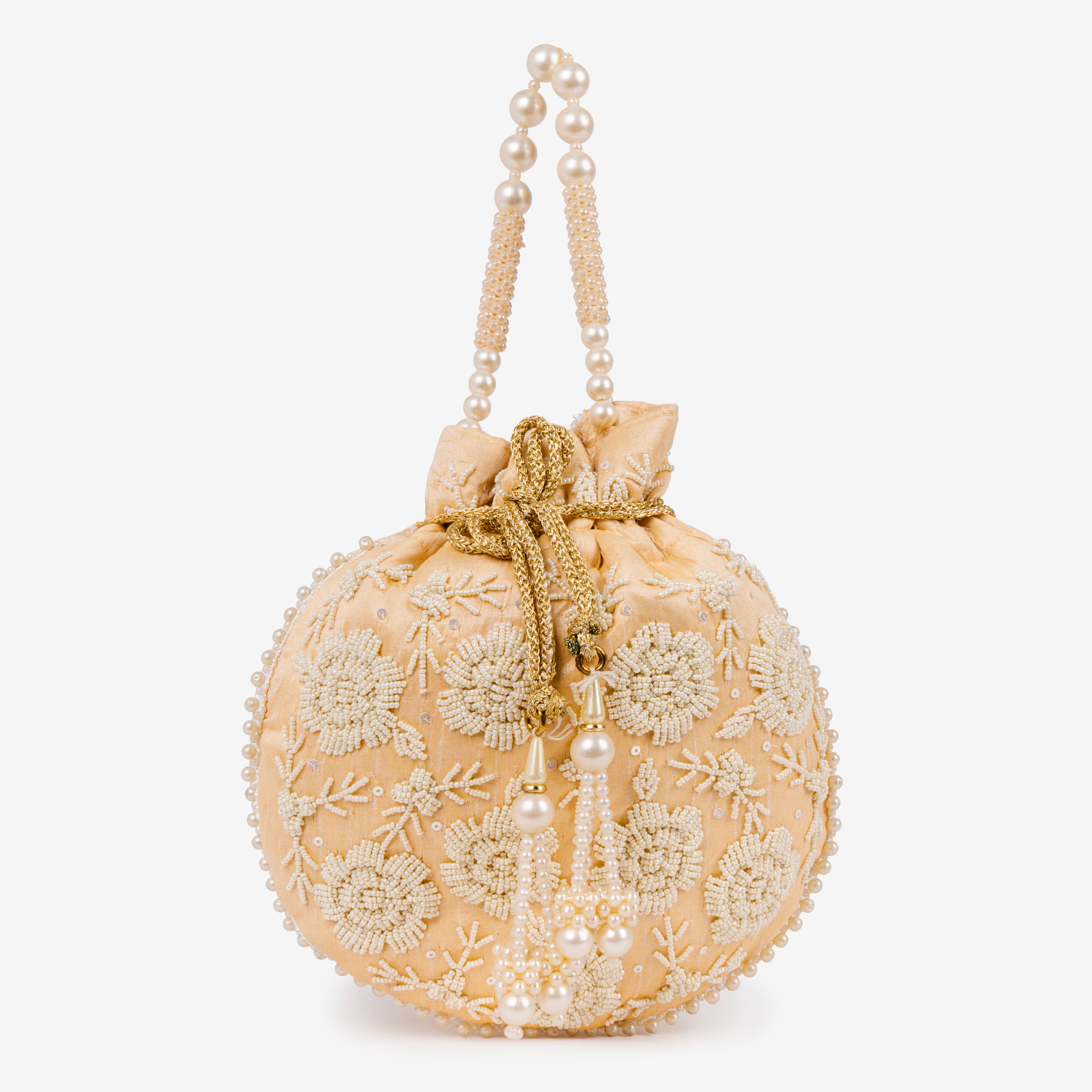 Pearl Glow Fantasy Potli