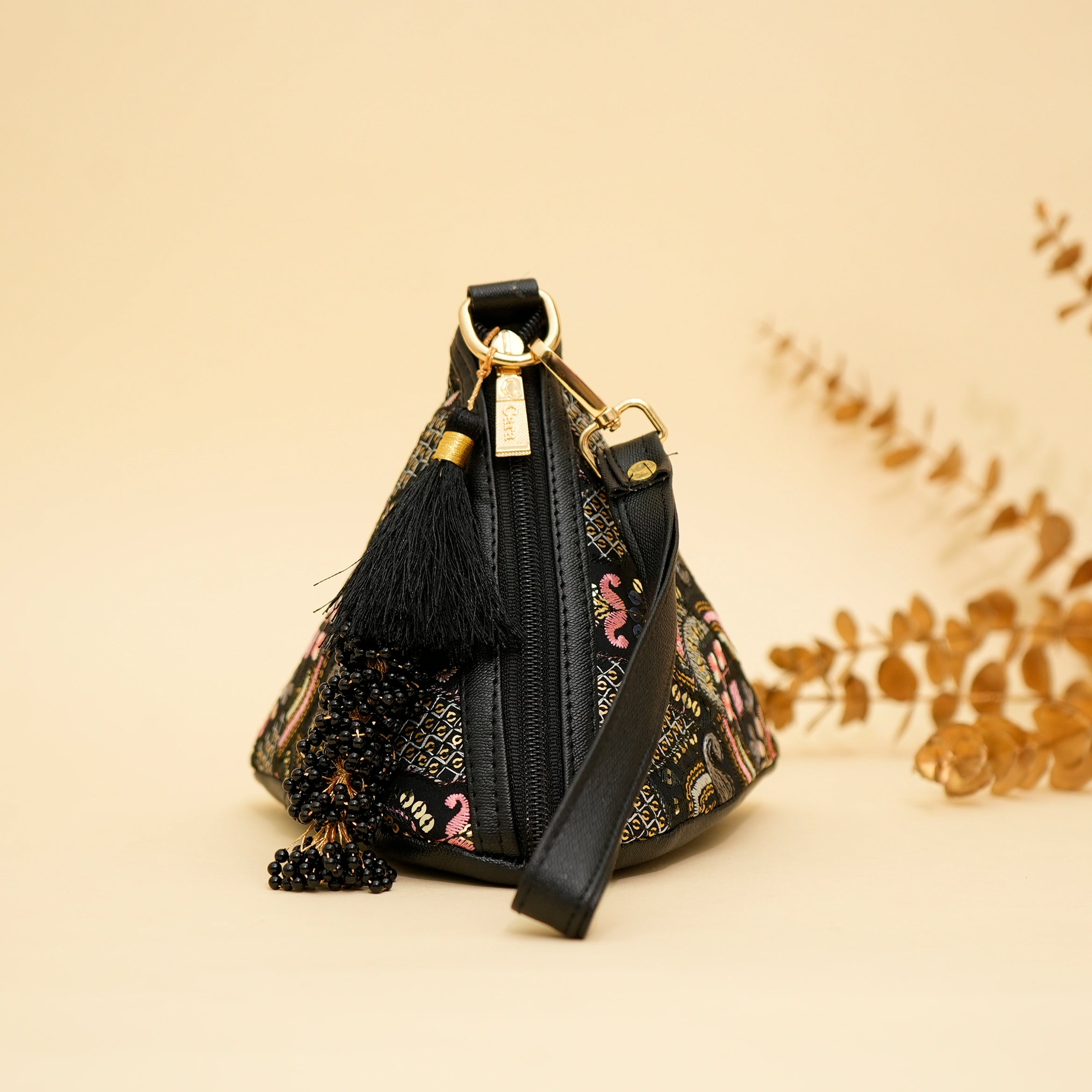 Tassel Bloom Potli | Cara