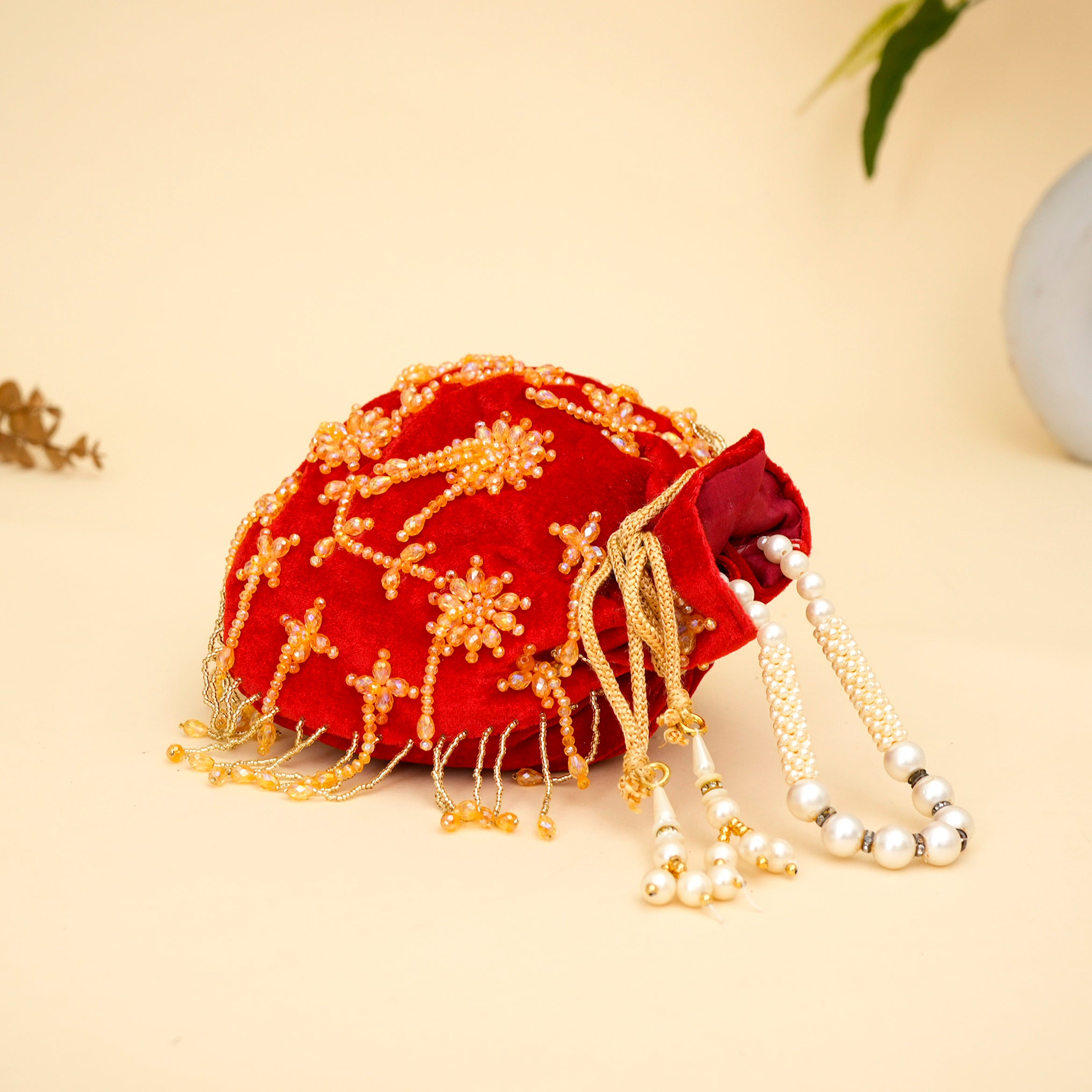 Royal Tapestry Potli