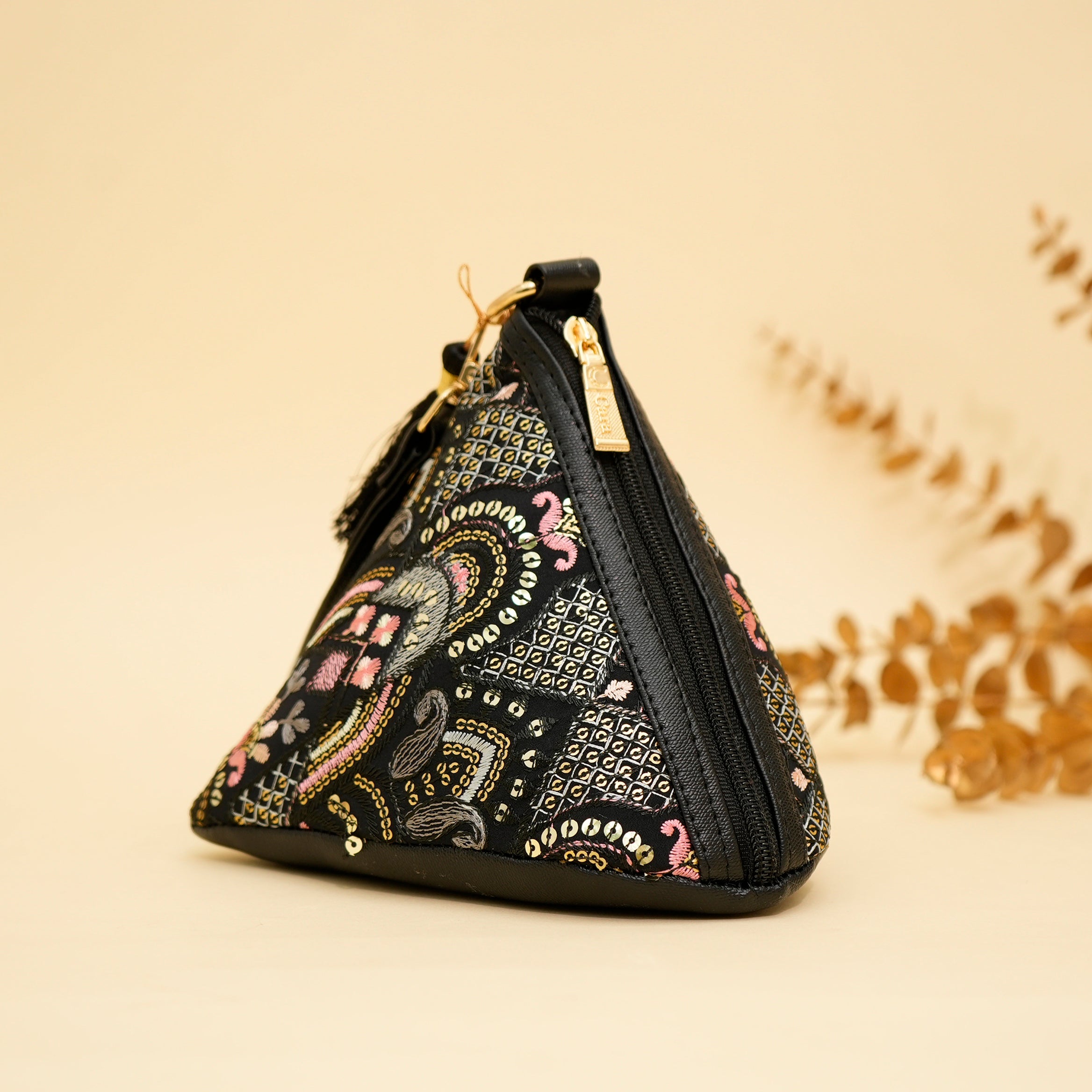 Tassel Bloom Potli | Cara