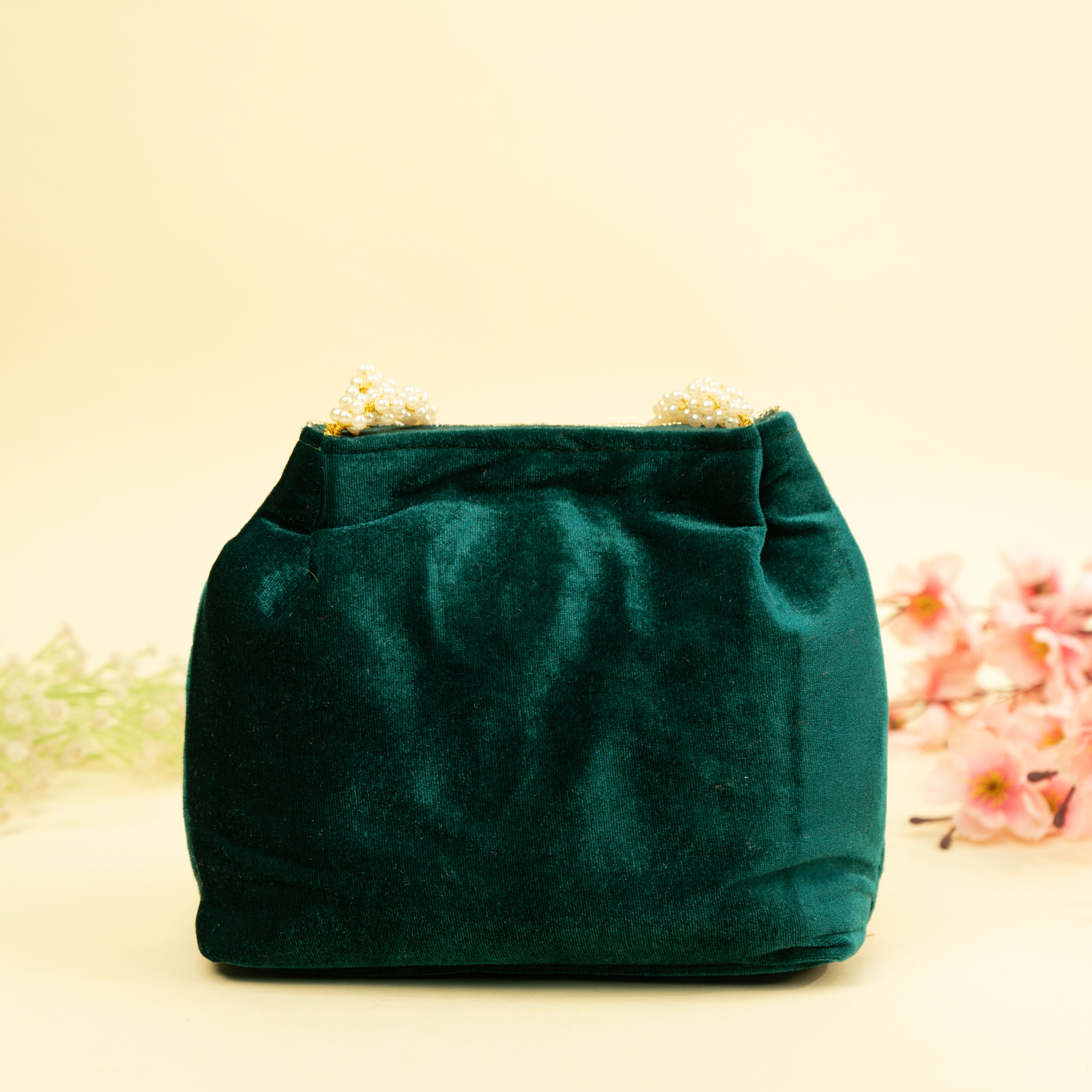 Bridal Pearlstone Velvet Potli