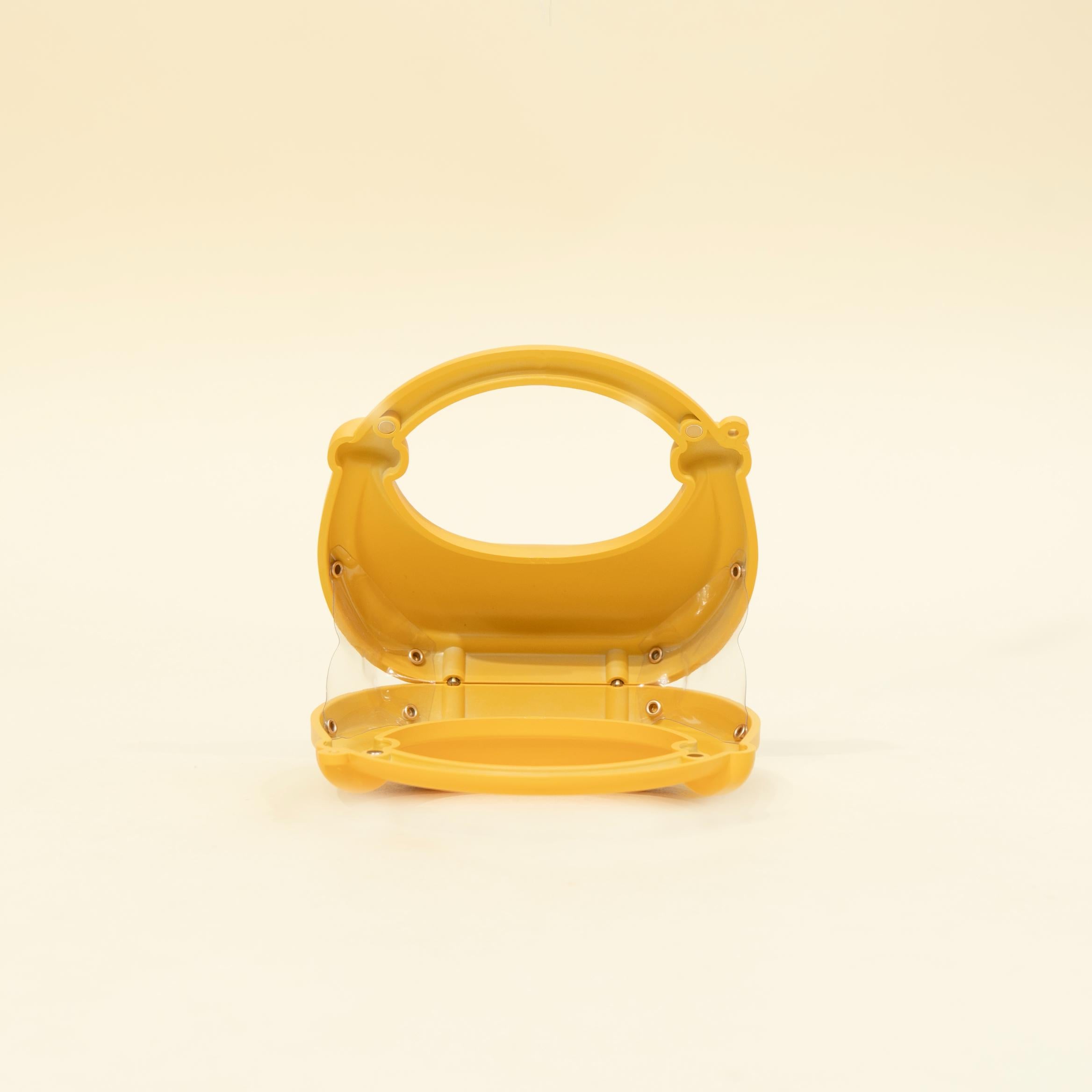 Lunex Acrylic Handle Sling