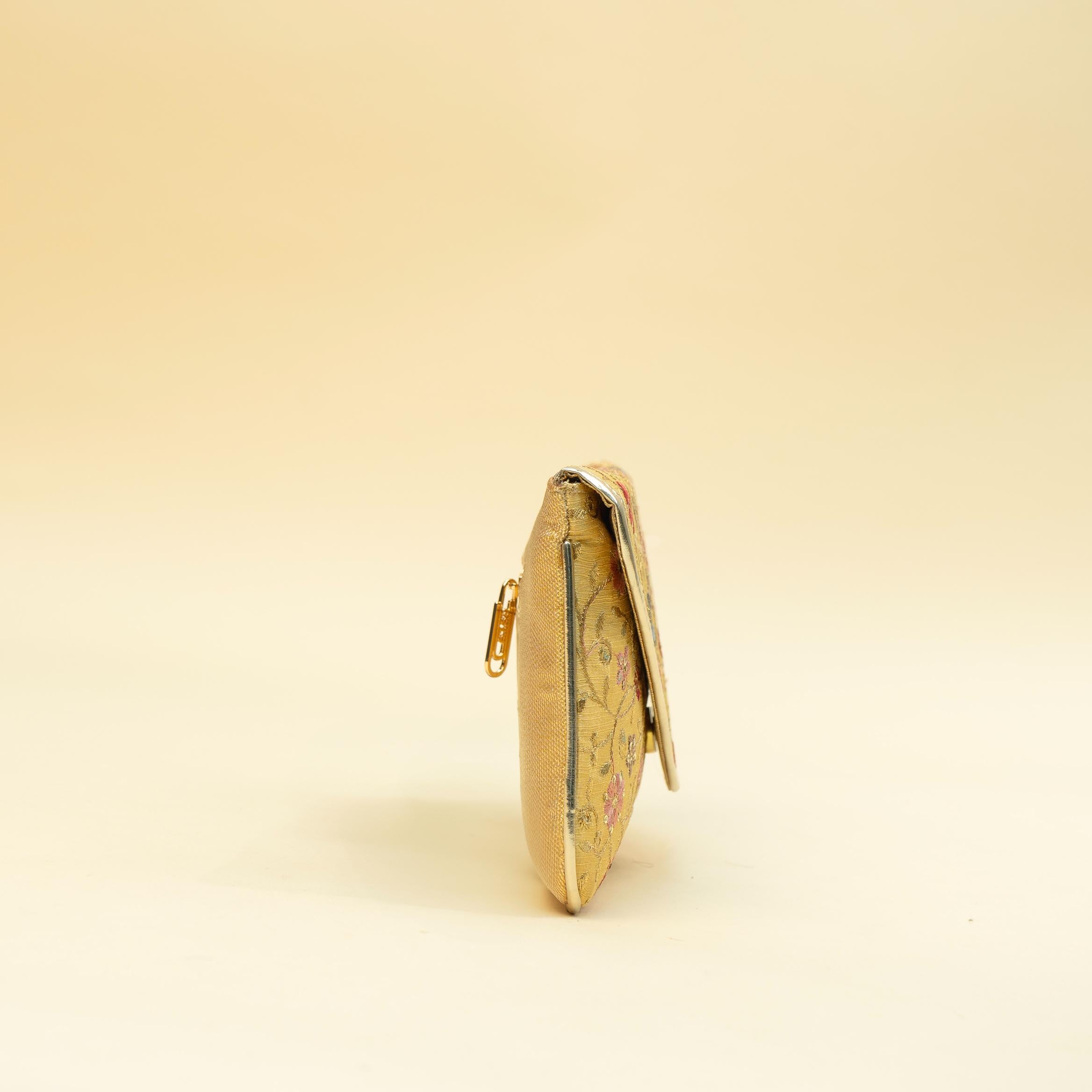 Heirloom Stitch Clutch