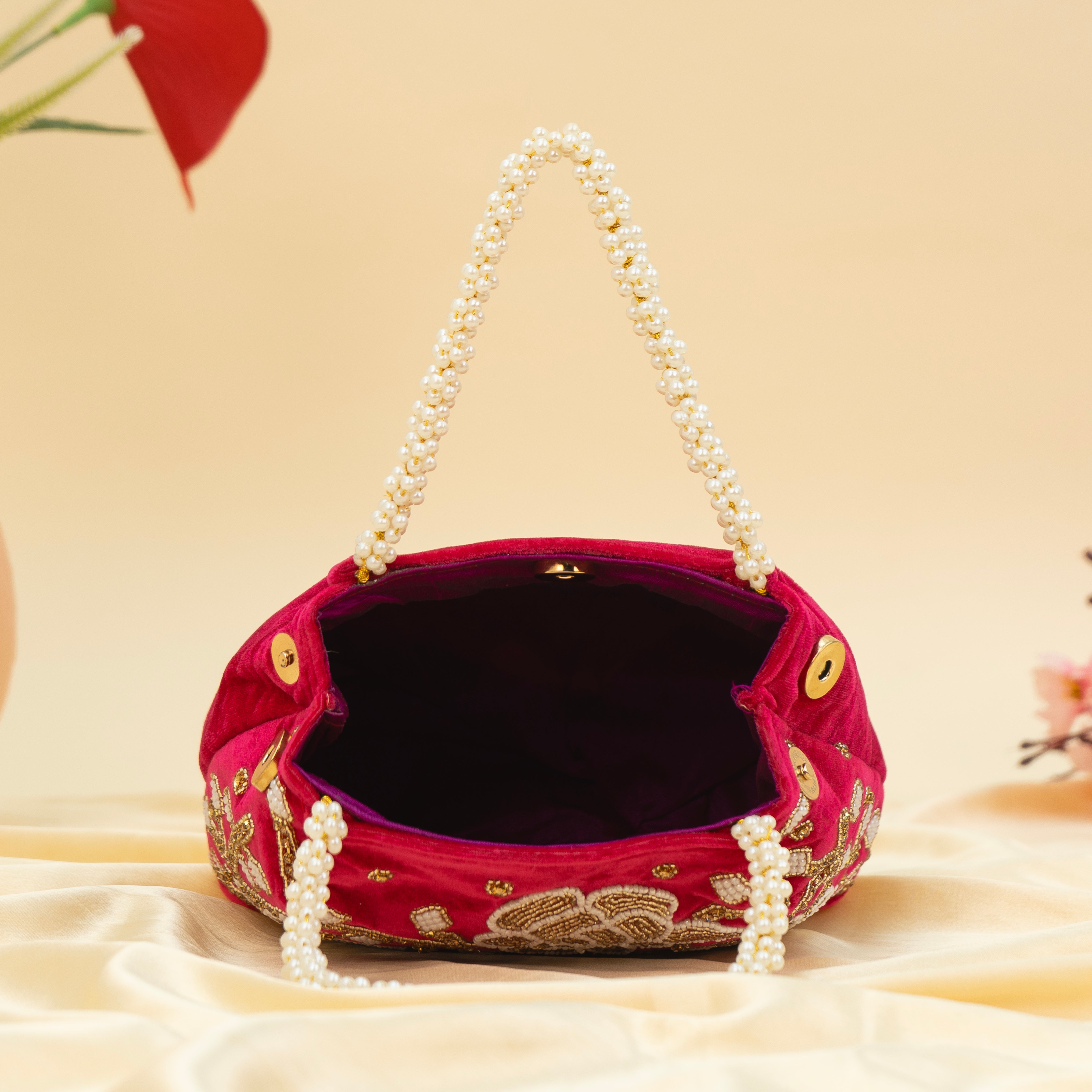 Pearl Shine Potli| cara