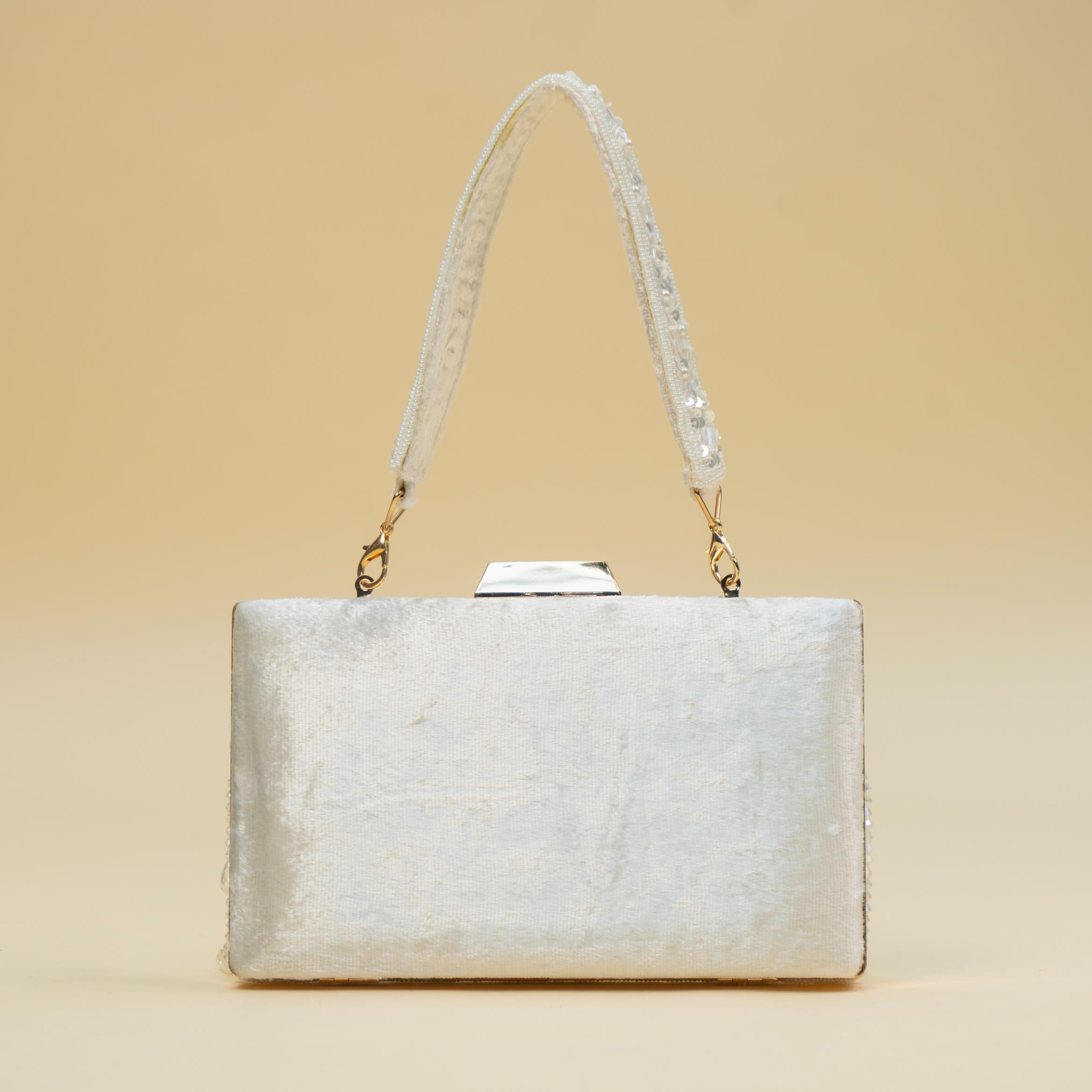 Timeless Pearl Gold Clutch