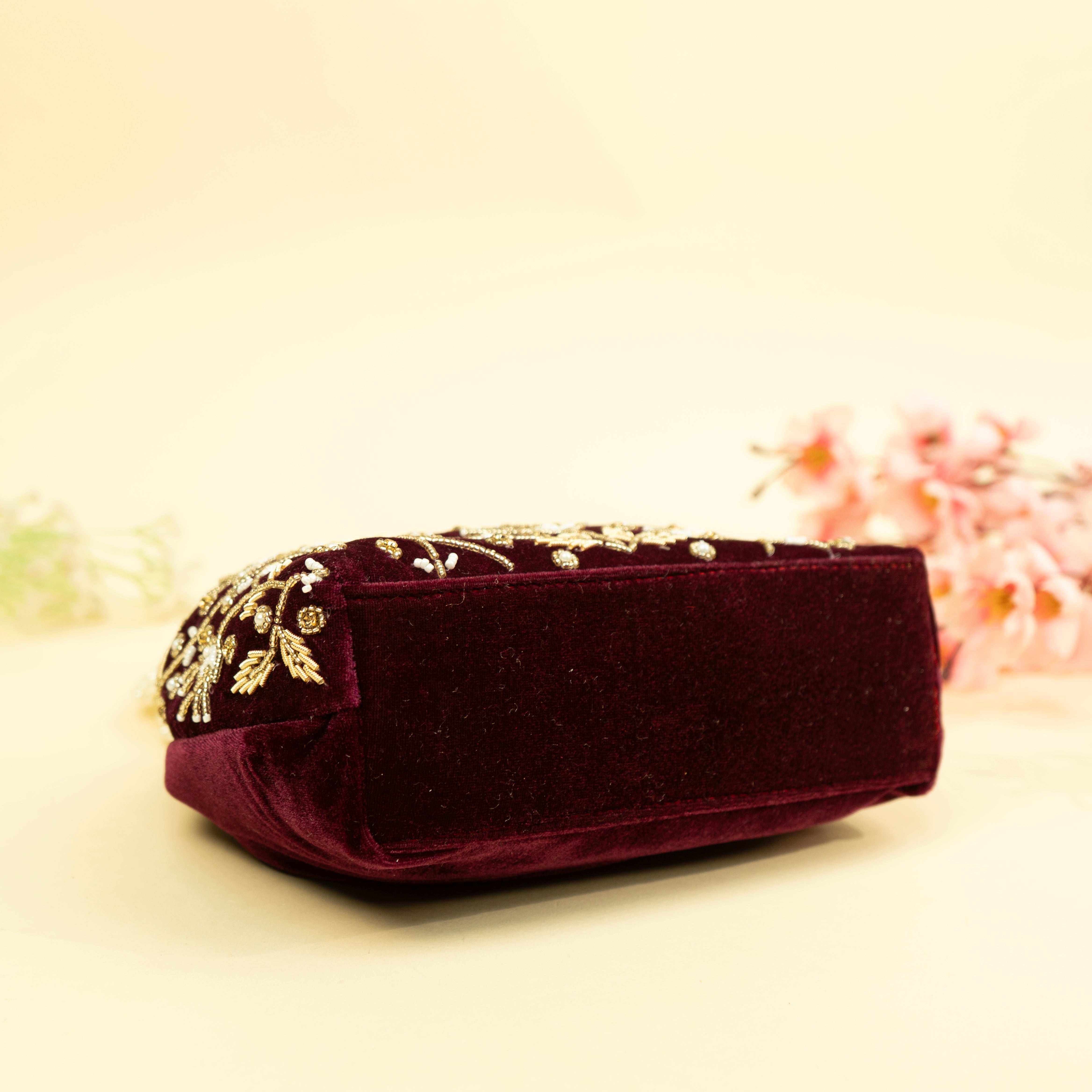 Bridal Pearlstone Velvet Potli