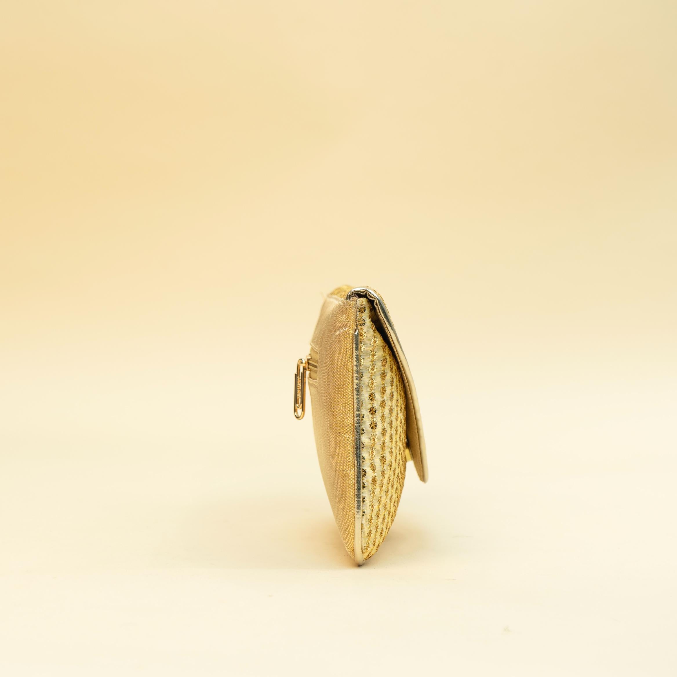 Heirloom Stitch Clutch