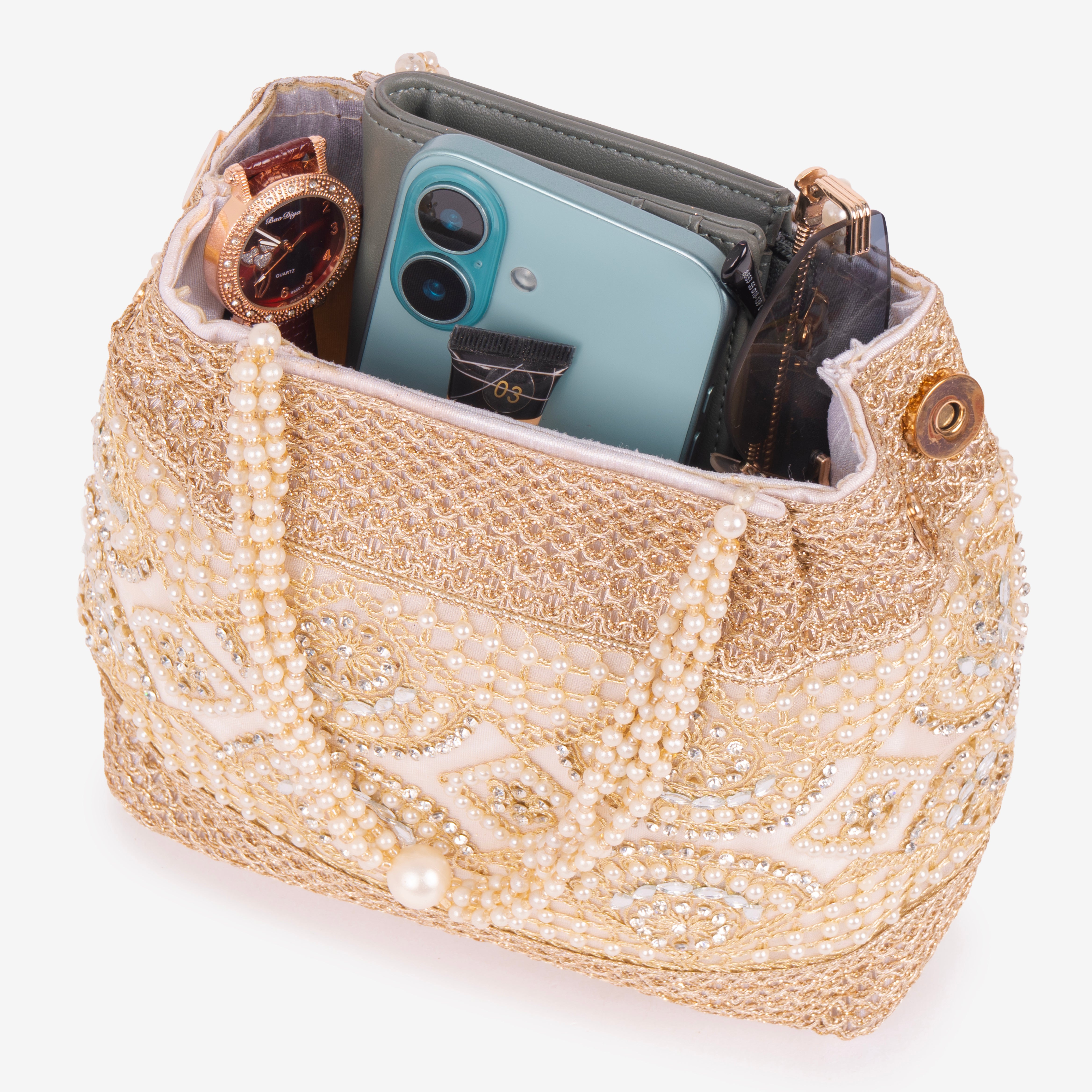 Noorani Pearl Potli