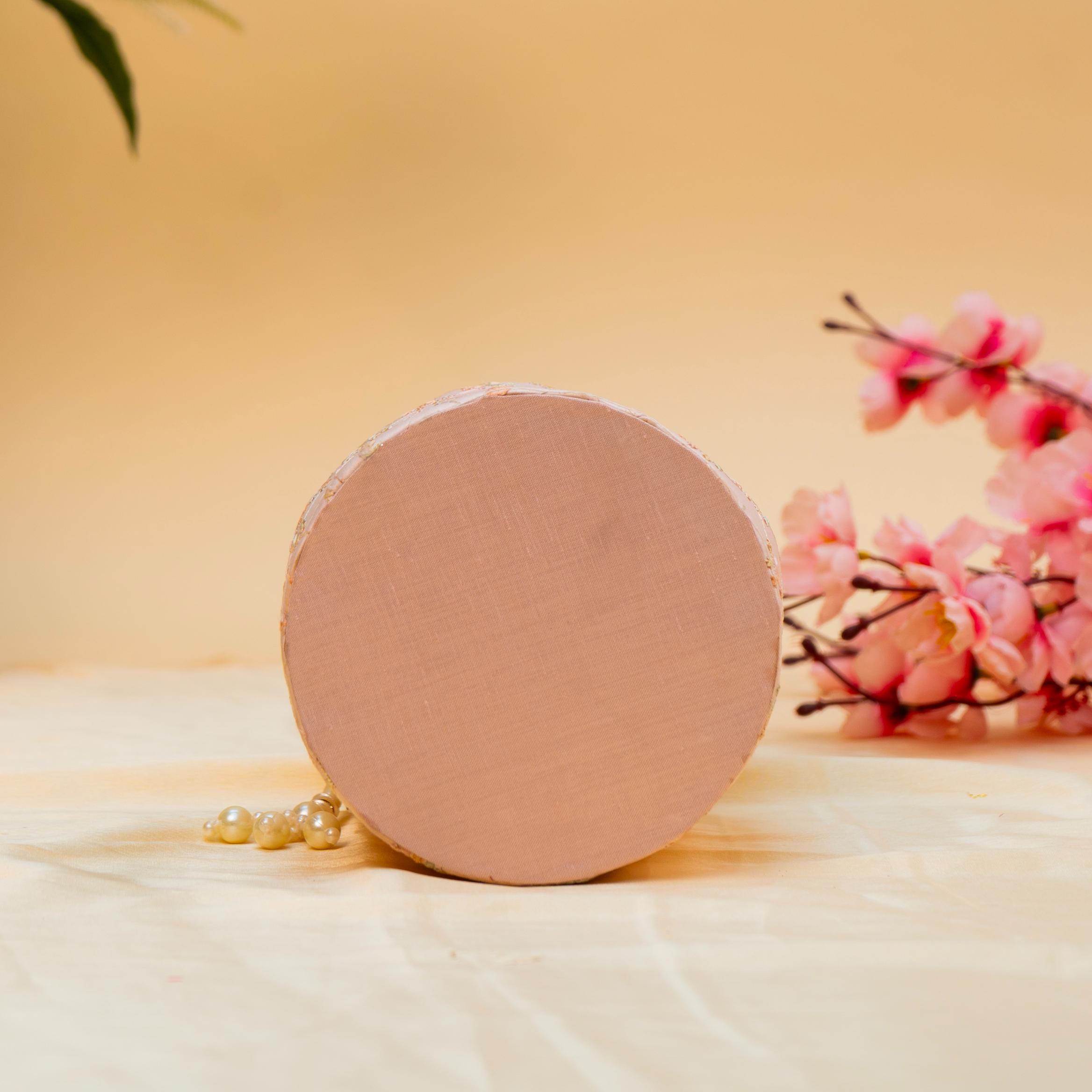 Tradition Weave Potli