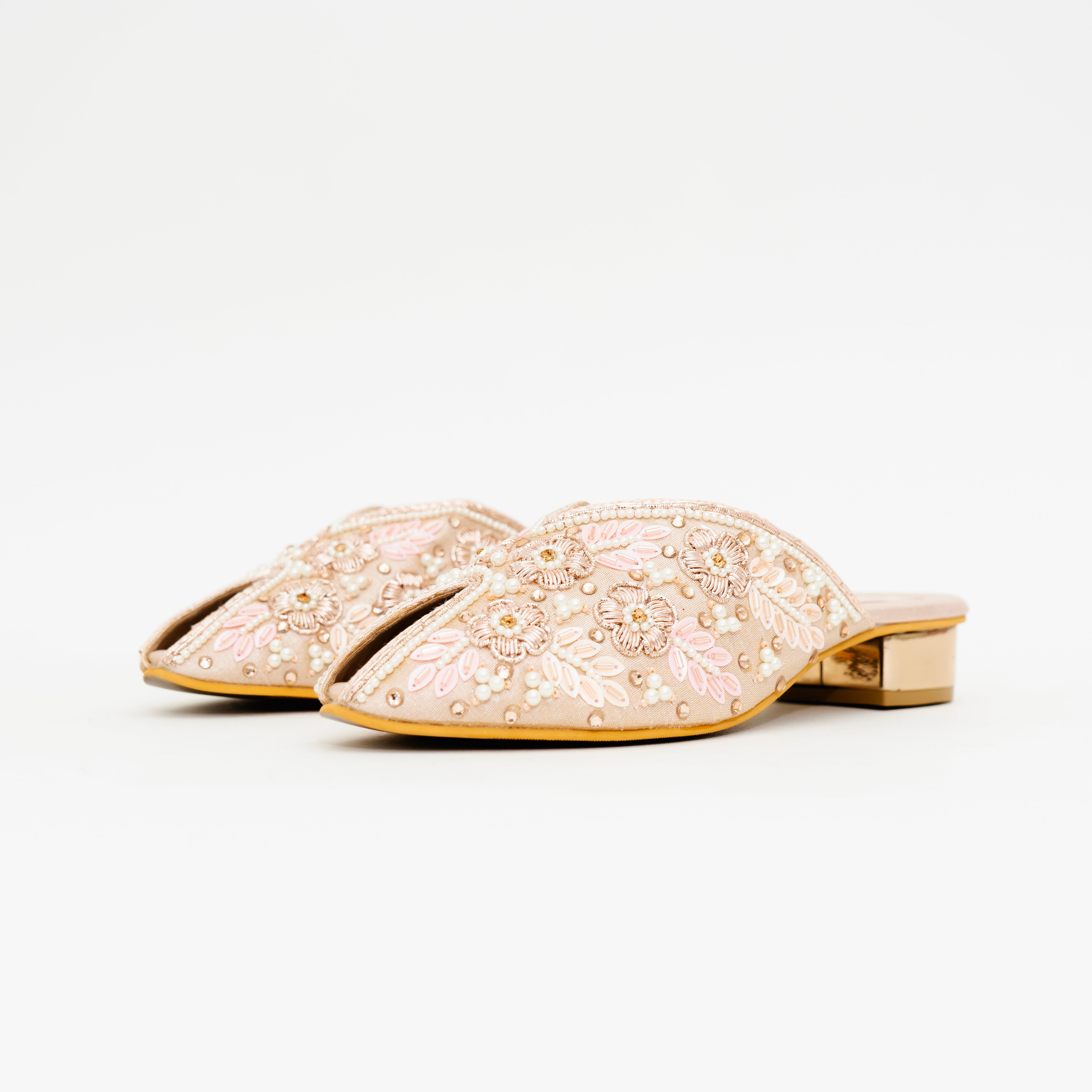 Rosegold Mehfil Juttis | Cara