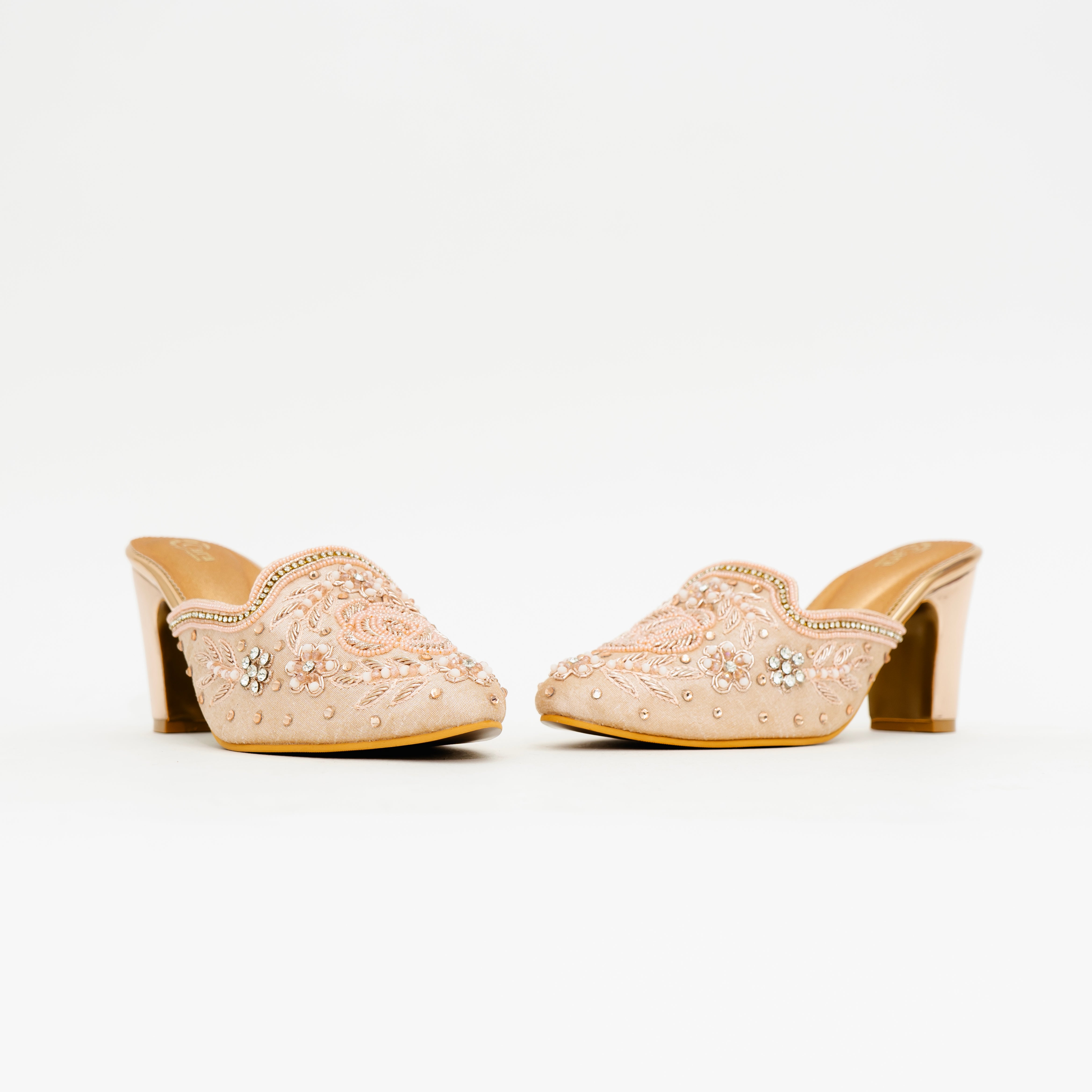 Heer Juttis Rosegold | Cara