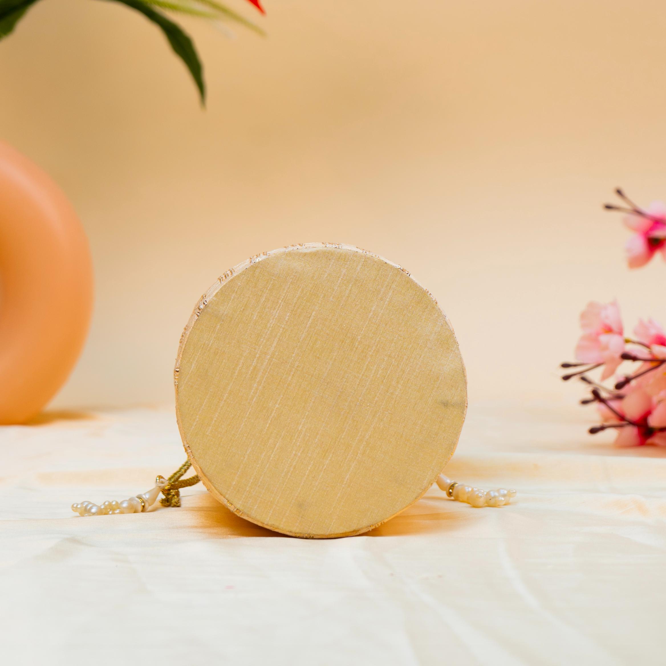 Tradition Weave Potli