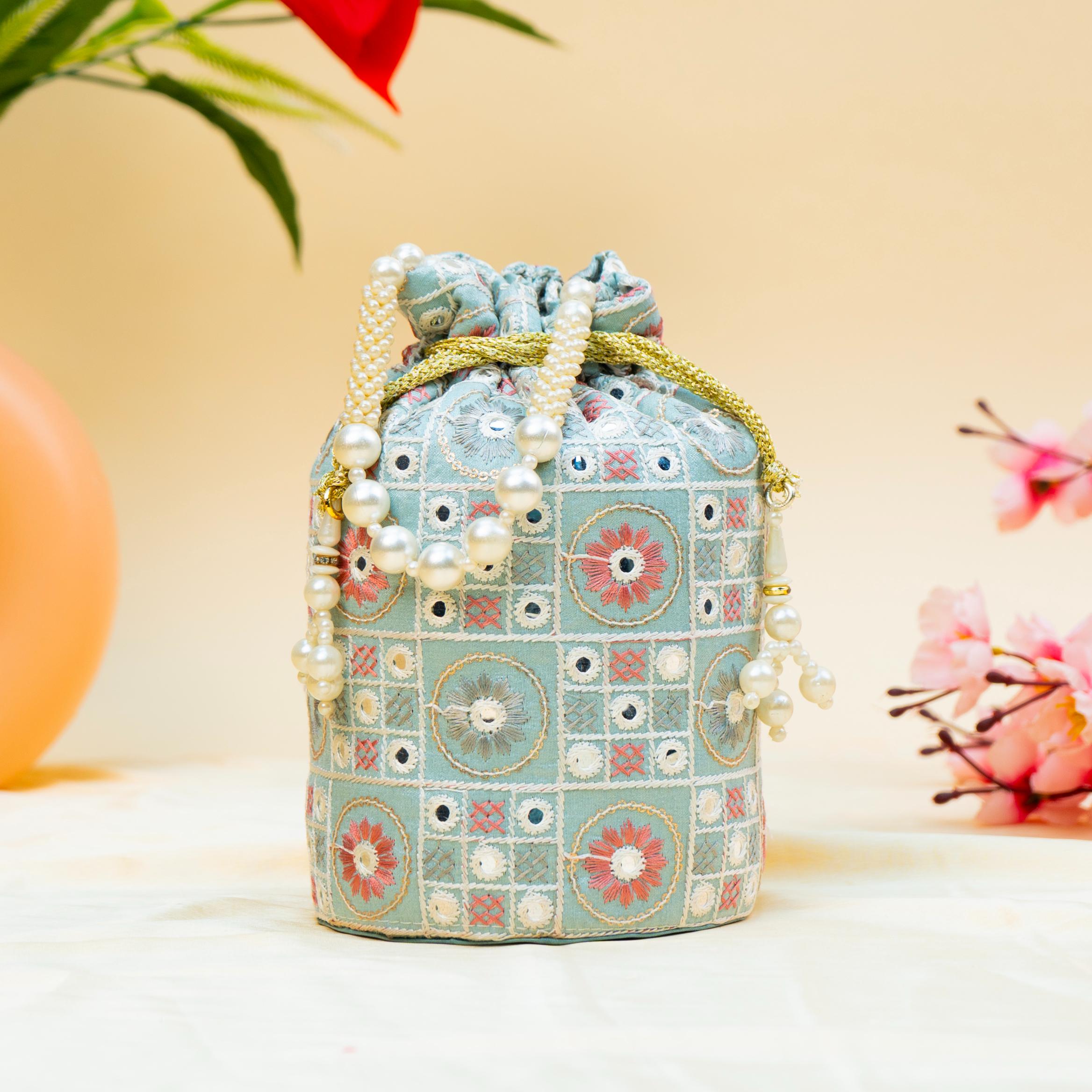 Tradition Weave Potli