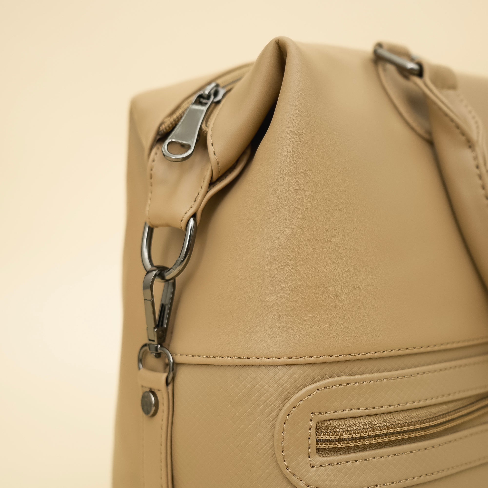Cara's Paradise HANDBAG