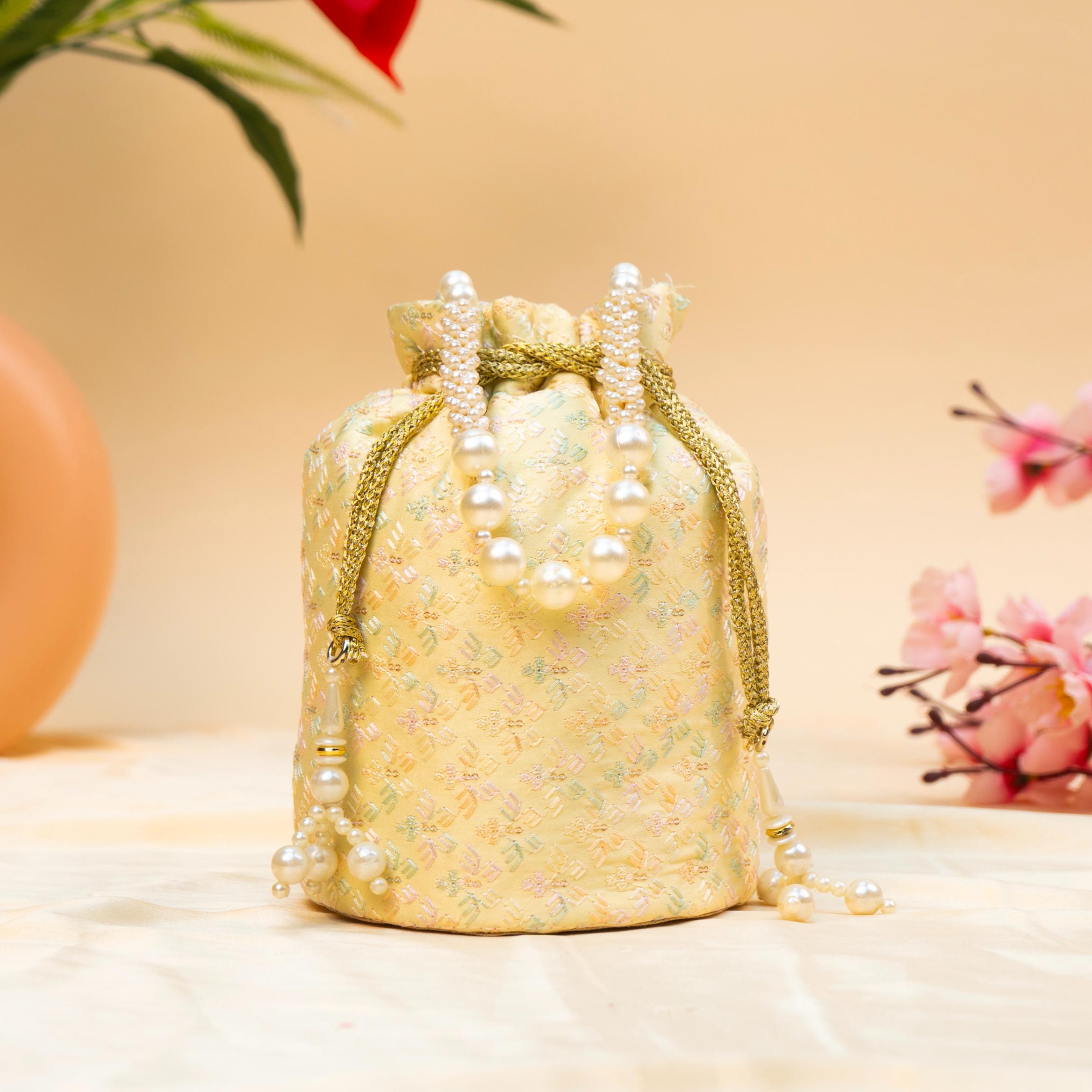 Tradition Weave Potli