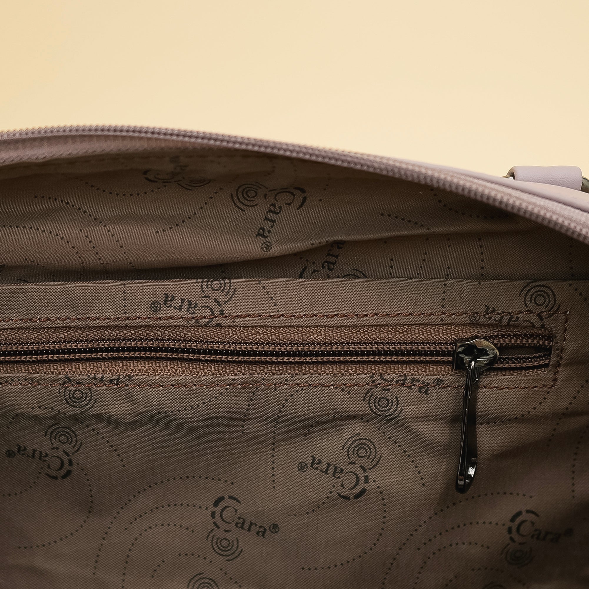 Cara's Paradise HANDBAG