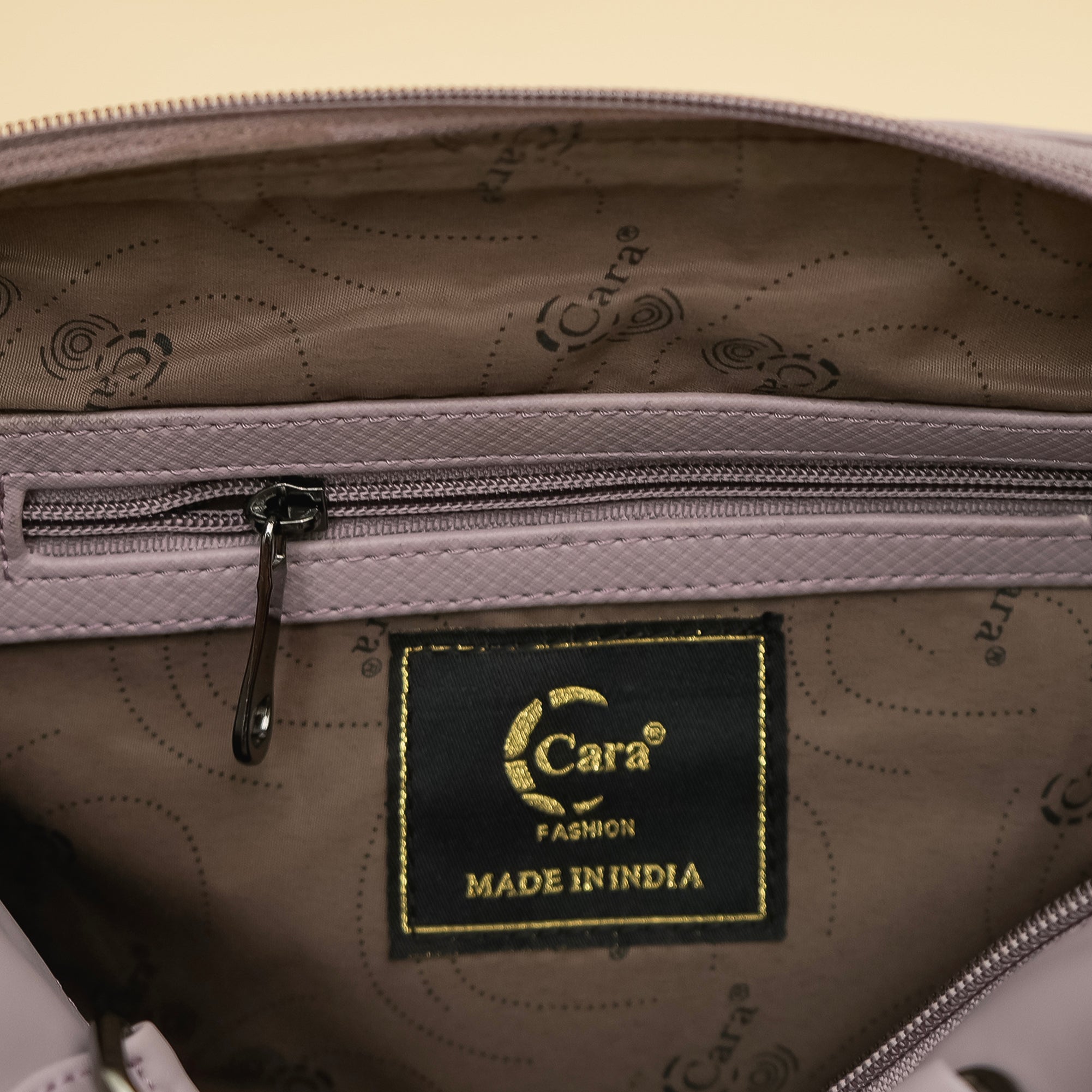 Cara's Paradise HANDBAG