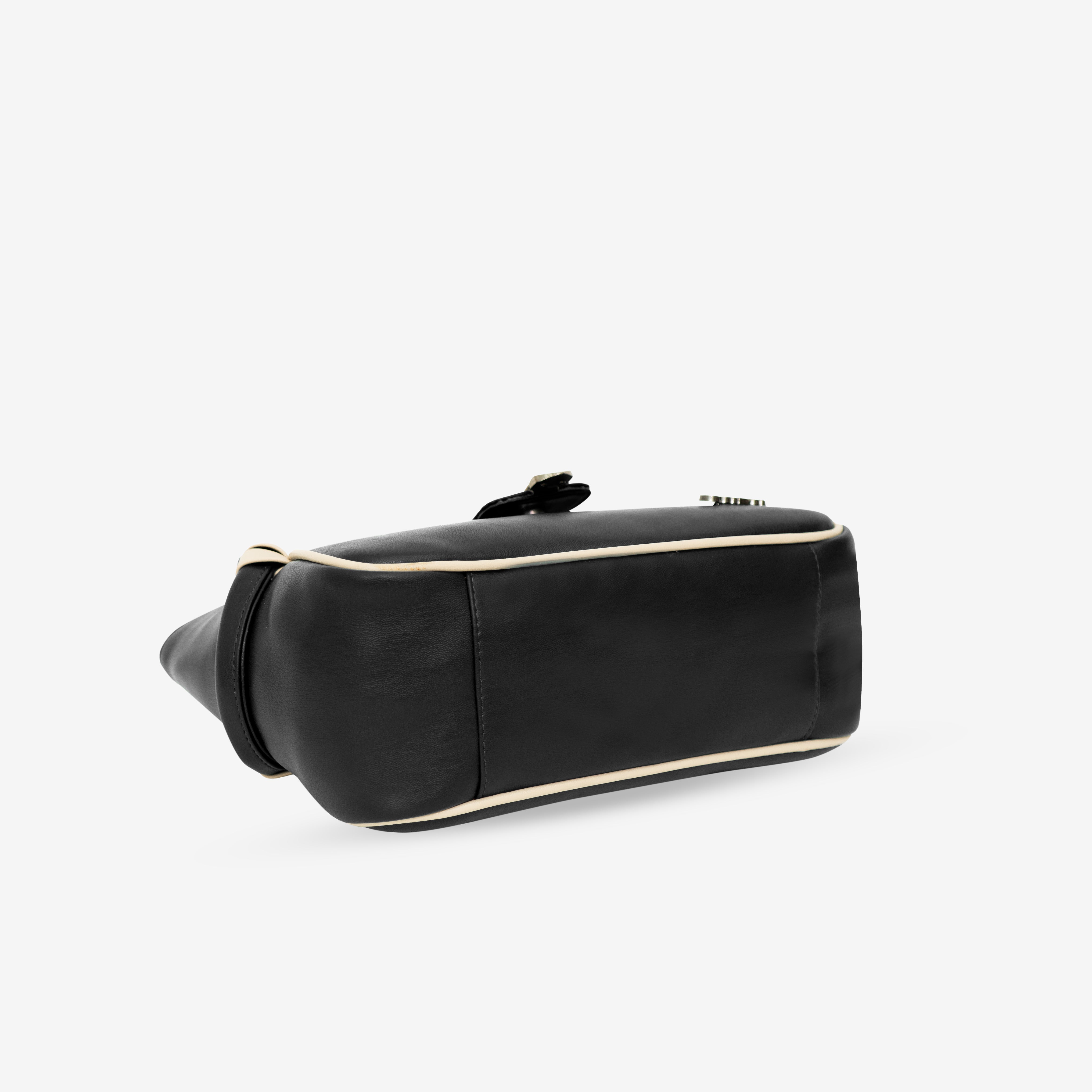Black Boldly Dynamic haNDBAG | CARA