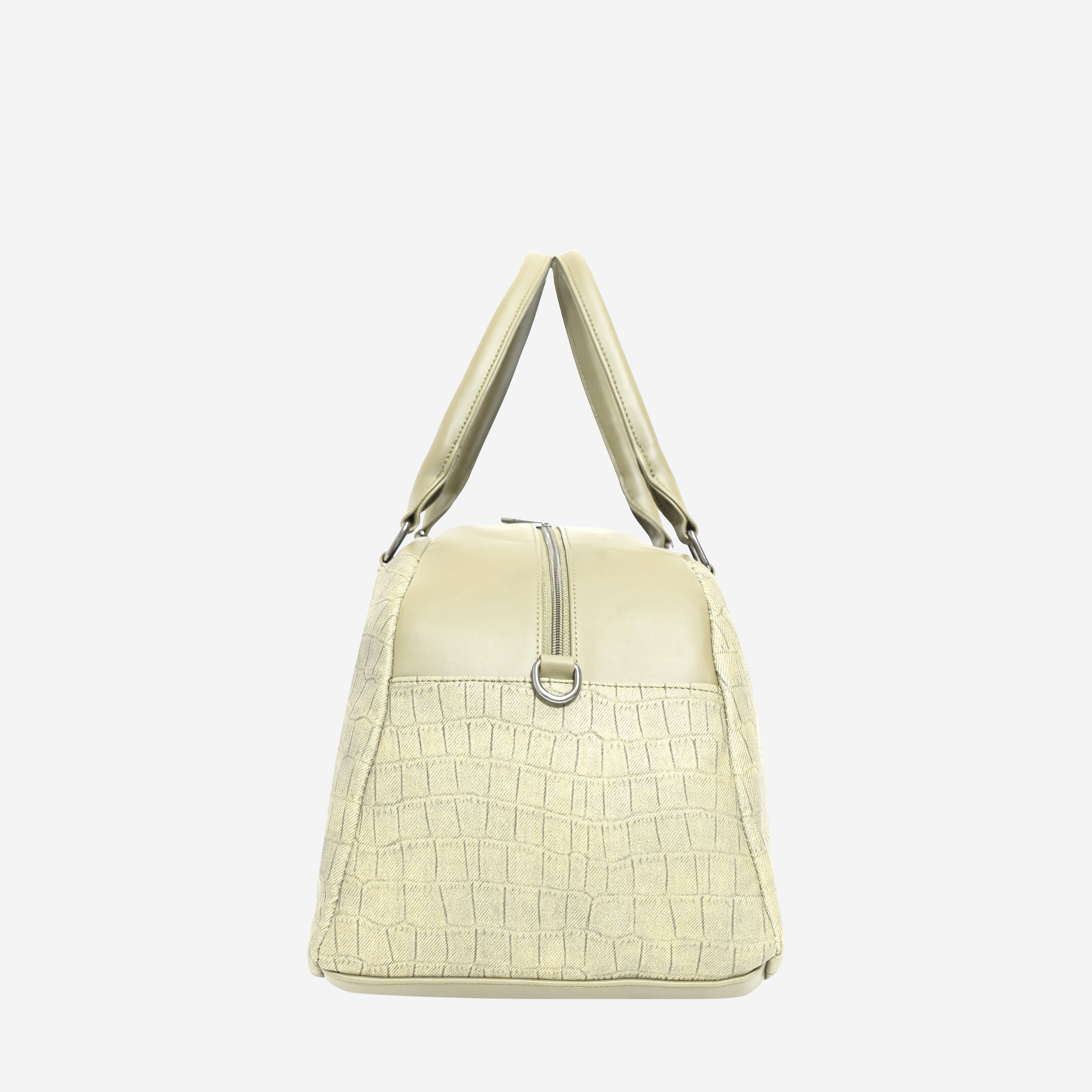 Explorer's essential Duffle Bag | CARA