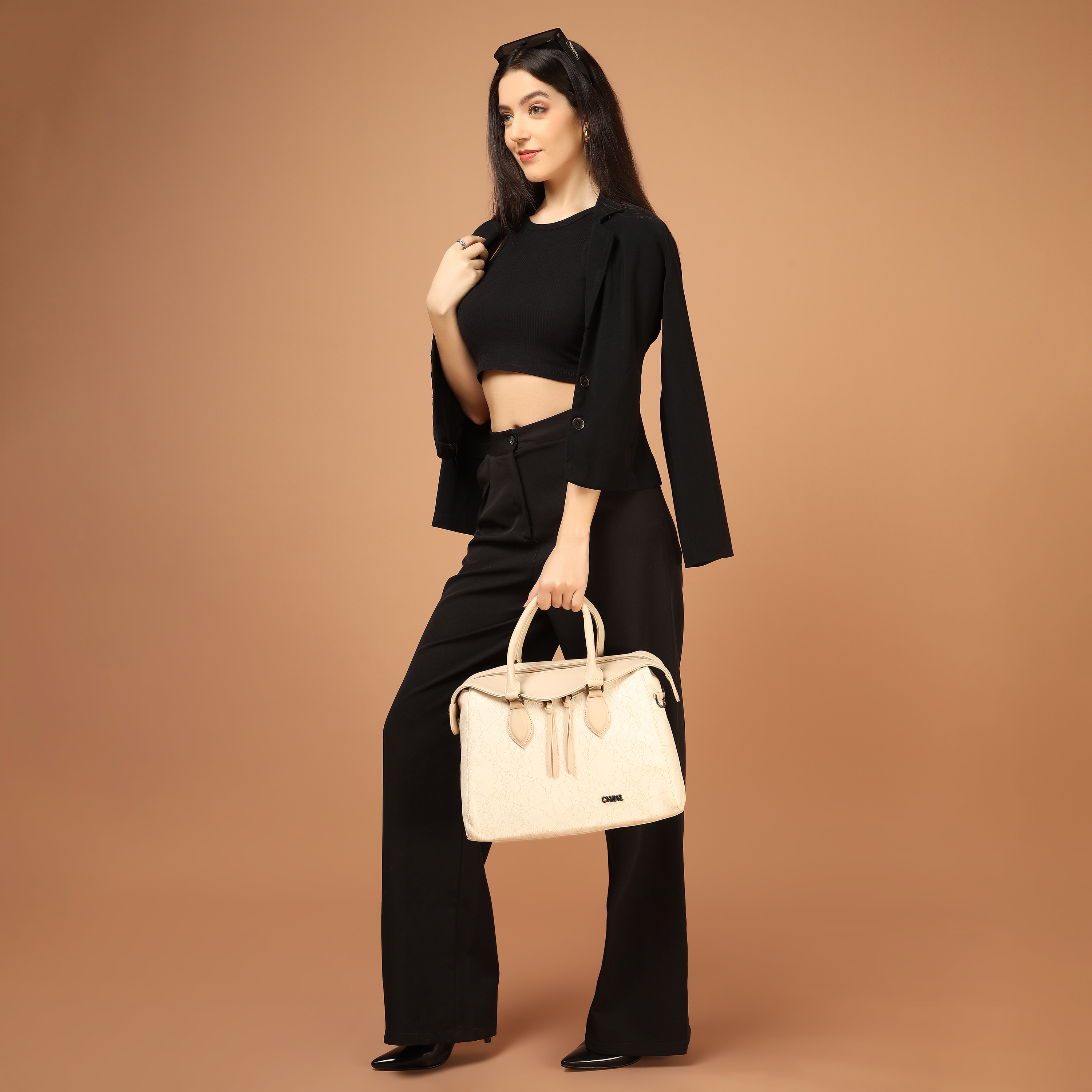 Off white Carry Crazily handbag | cara